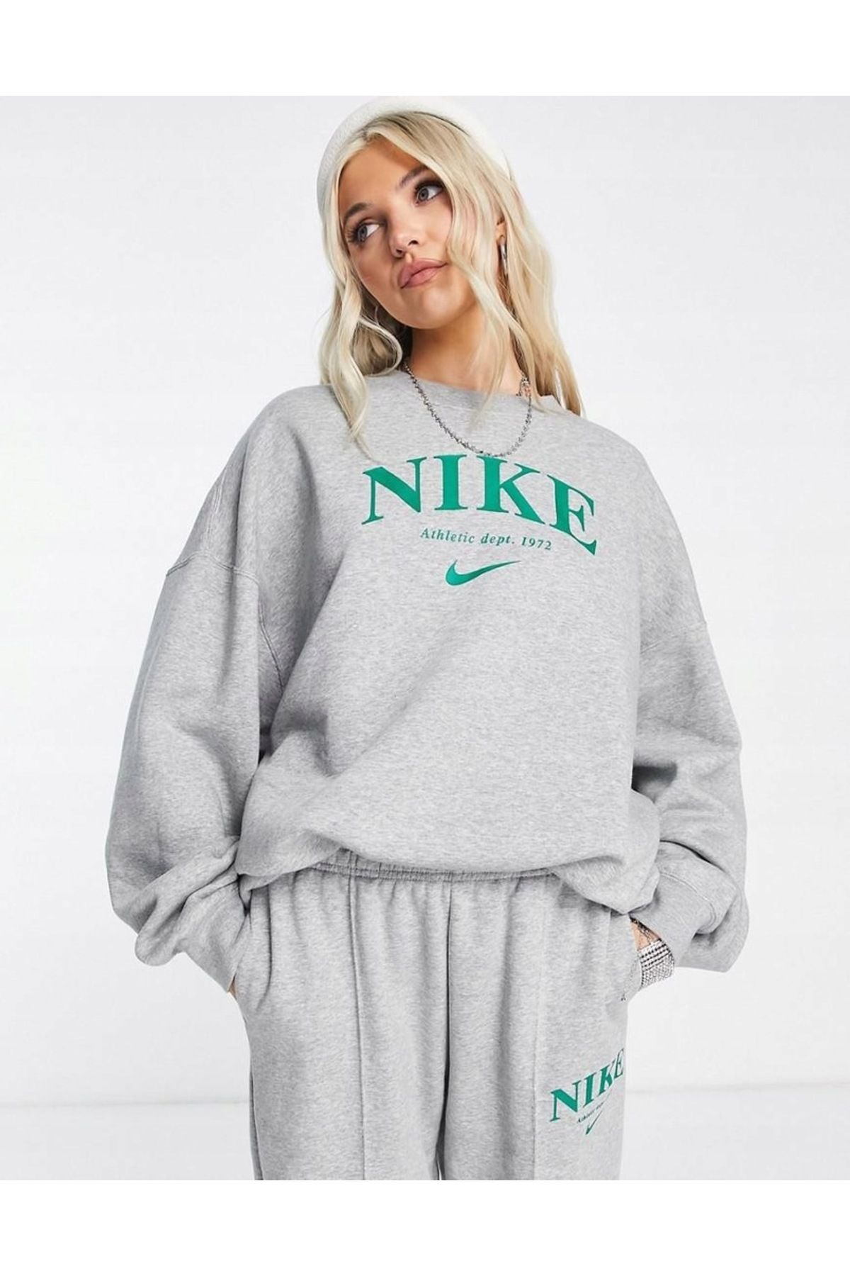 Nike Sportswear Essentials+ Oversized Fleece Kadın Sweatshirt (GENİŞ KALIP) NDD SPORT