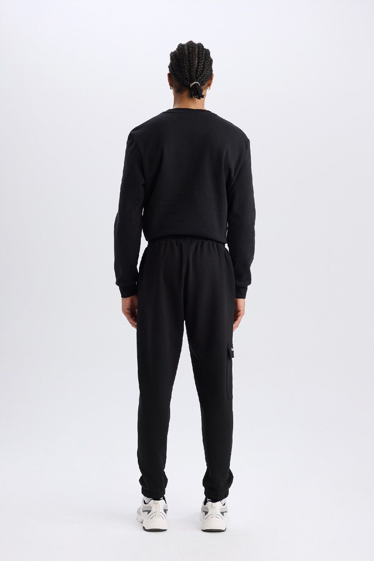 DeFacto-Defactofit - Spodnie dresowe Nba Brooklyn Nets Sports Jogger z kieszeniami, materiał Skuba Diving, talia B 7