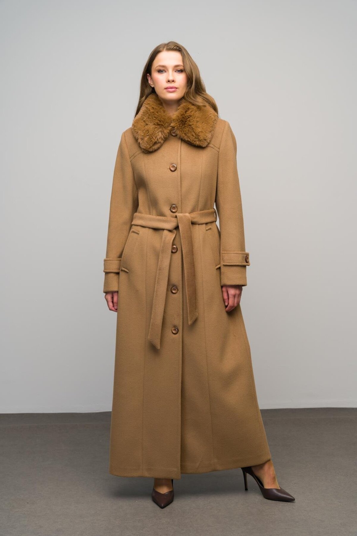 Olcay  Gömlek Yaka Çıkabilir Kürklü Büyük Beden Manto K. KAMEL 3071 - Görsel 5