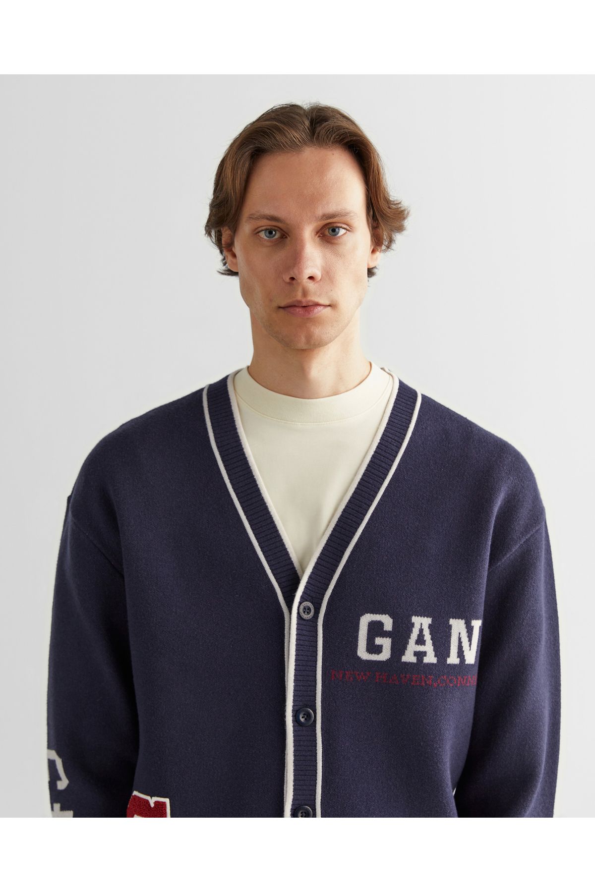 ژاکت جلو باز آبی مردانه لباس مجلل و روشن در آرم گردن مجلسی V NECK Gant