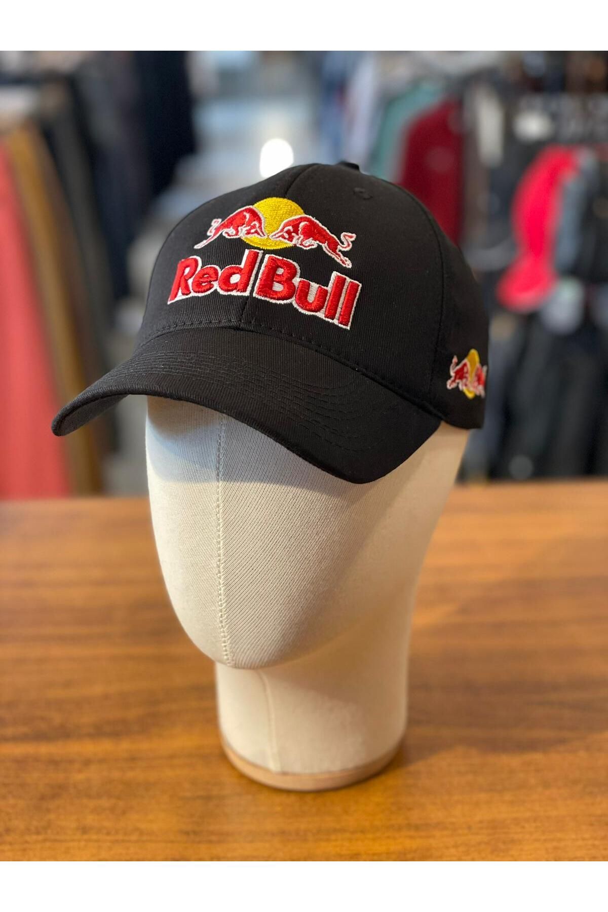 Lost Red Bull Nakışlı Siyah Renk Beyzbol Stil Cap Şapka