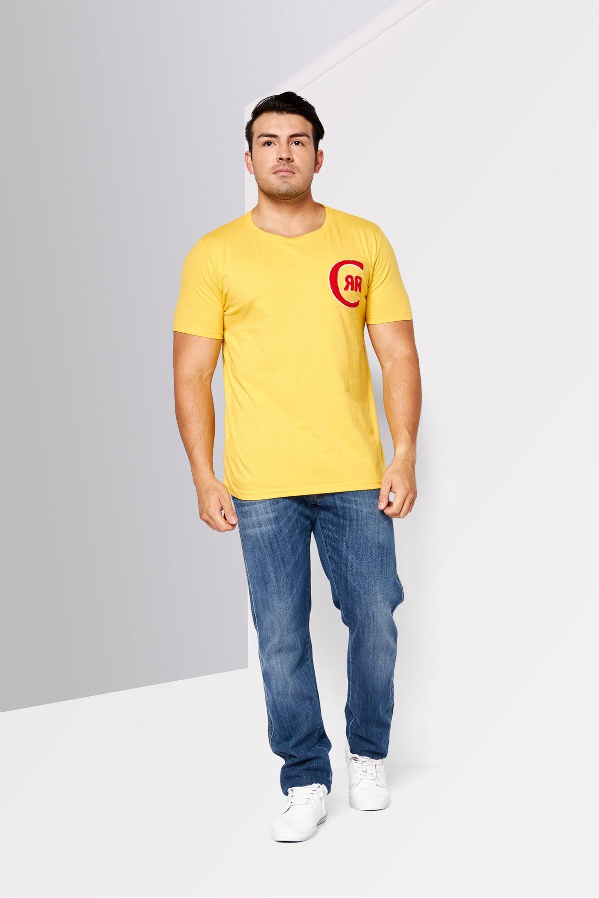 complete the look image