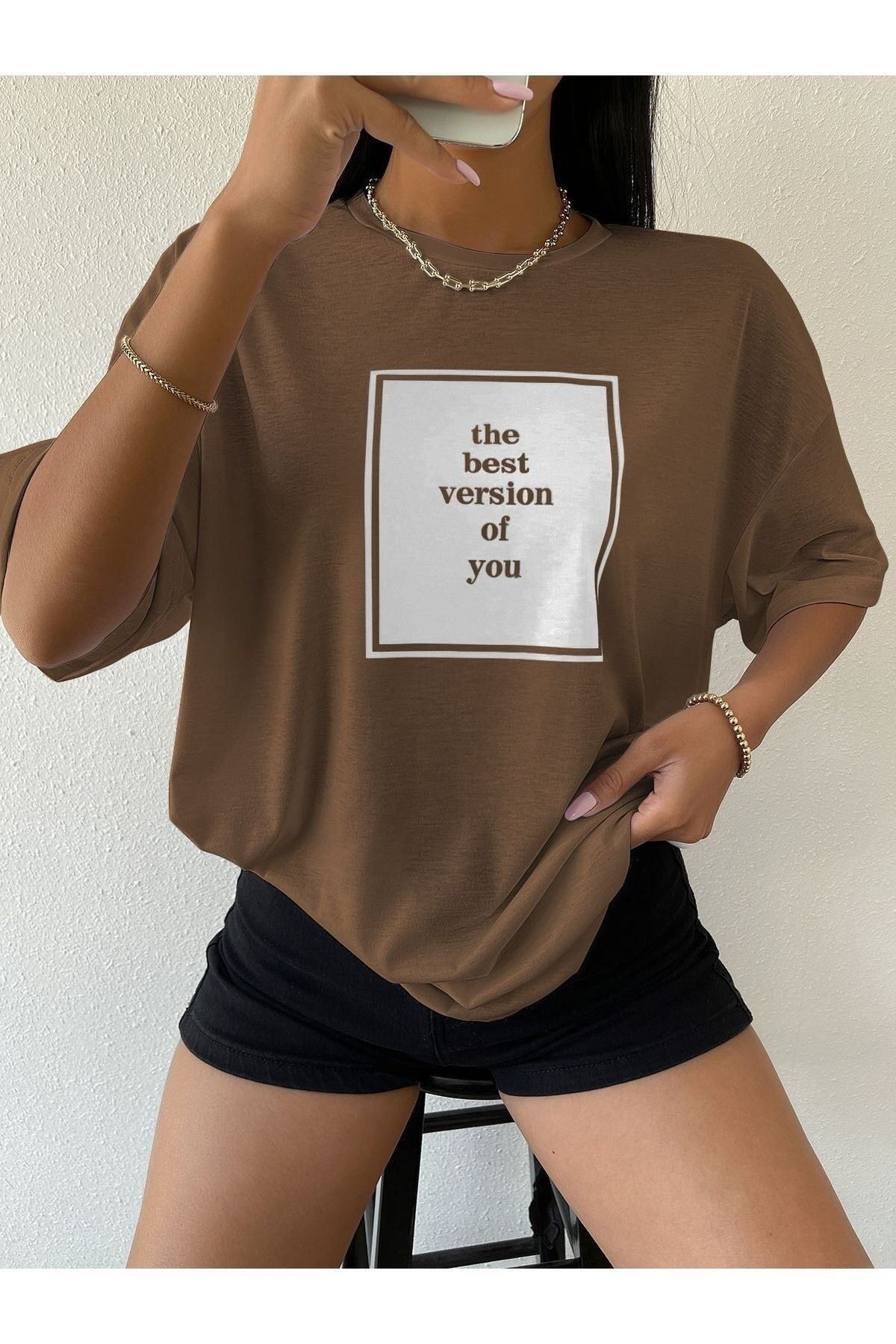 GIANTSTORE Kadın Kahverengi The Best Baskılı Oversize Bisiklet Yaka Tshirt