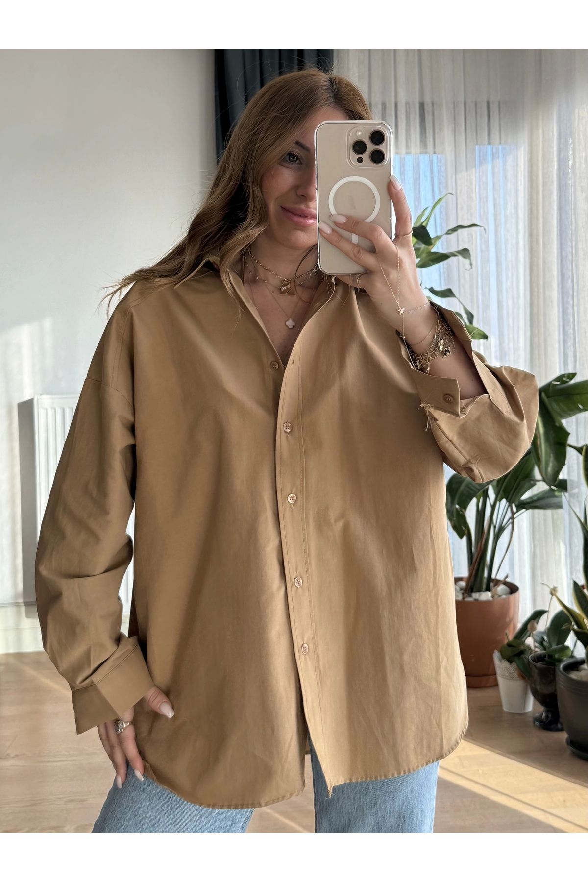 KÜBRA SÖYLEMEZ BOUTİQUE Camel Poplin Kumaş Basic Oversize Gömlek