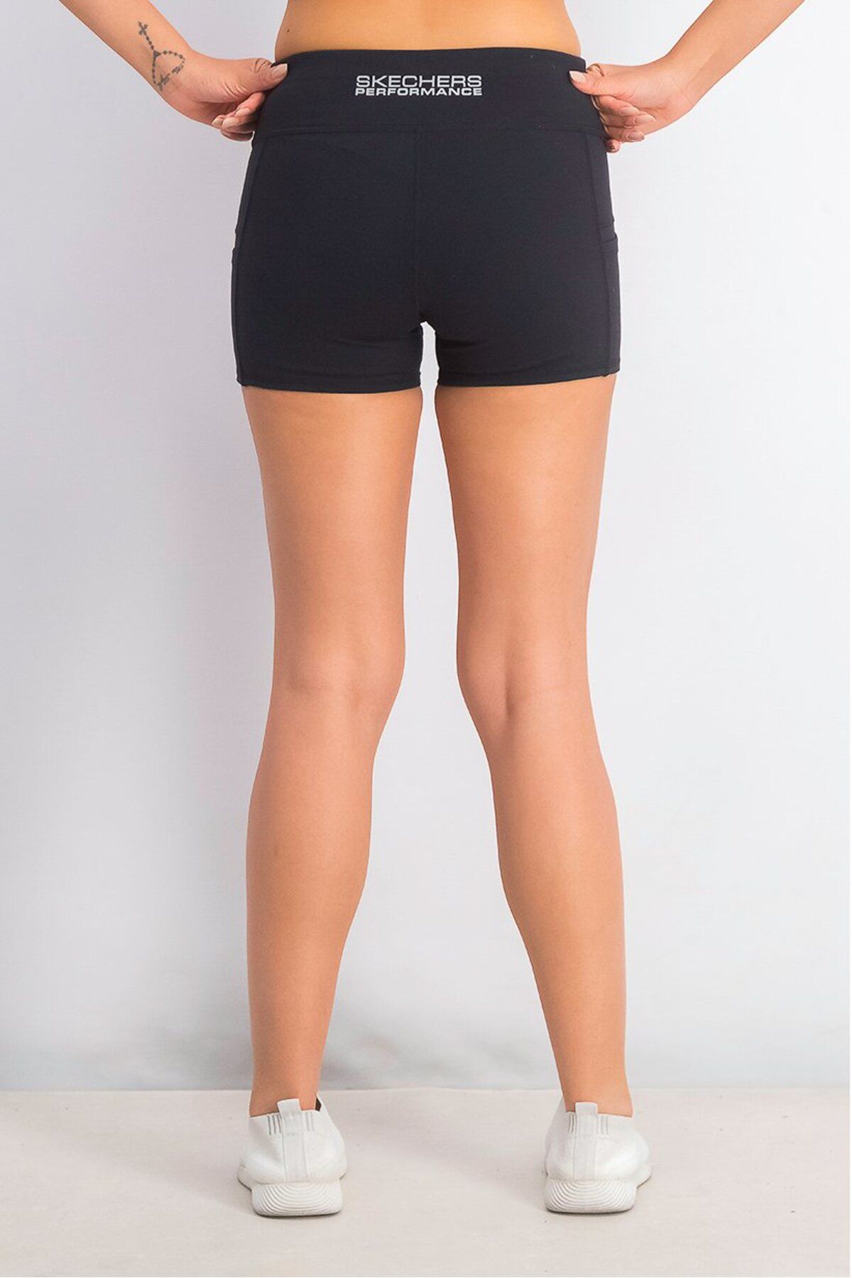 SKECHERS-Women Pull,on Short, Black 2