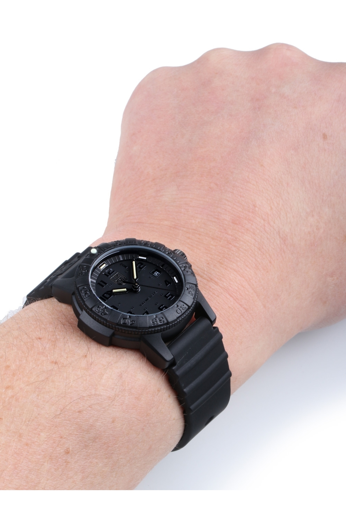 Luminox Mens Watch XS.0301.BO.L, Quartz, 39mm, 10ATM - Price, Reviews
