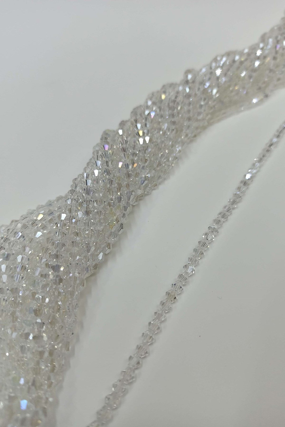 Transparent White Crystal Bead Pyramid 4 mm