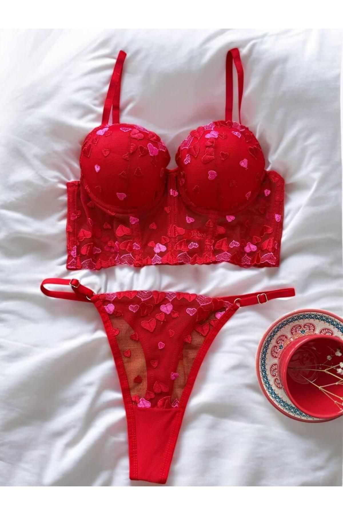 arona lingerie Sevgililer Gününe Özel Kırmızı Kalpli Balenli Push Up Büstiyer Takım