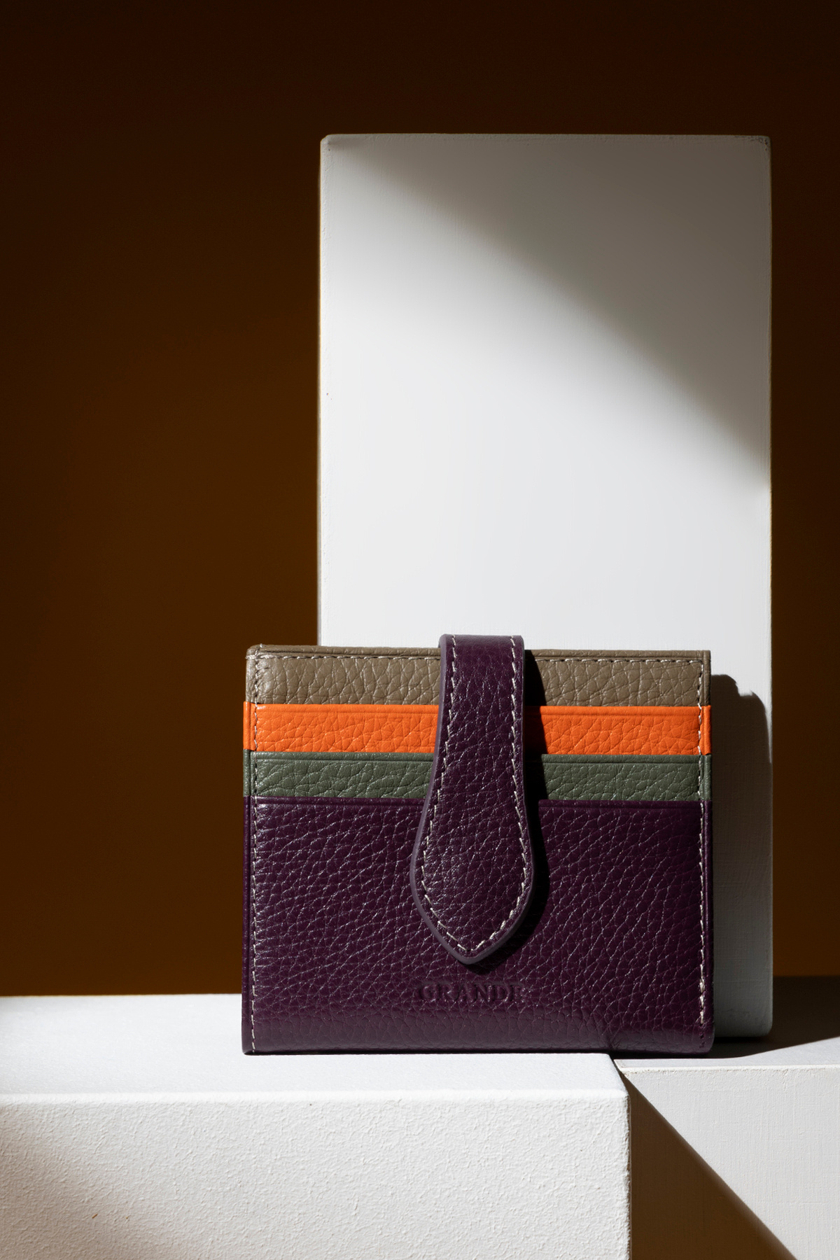 Grande 800-g Hakiki Deri Çıtçıtlı Yatay Kartlık Flother Mürdüm