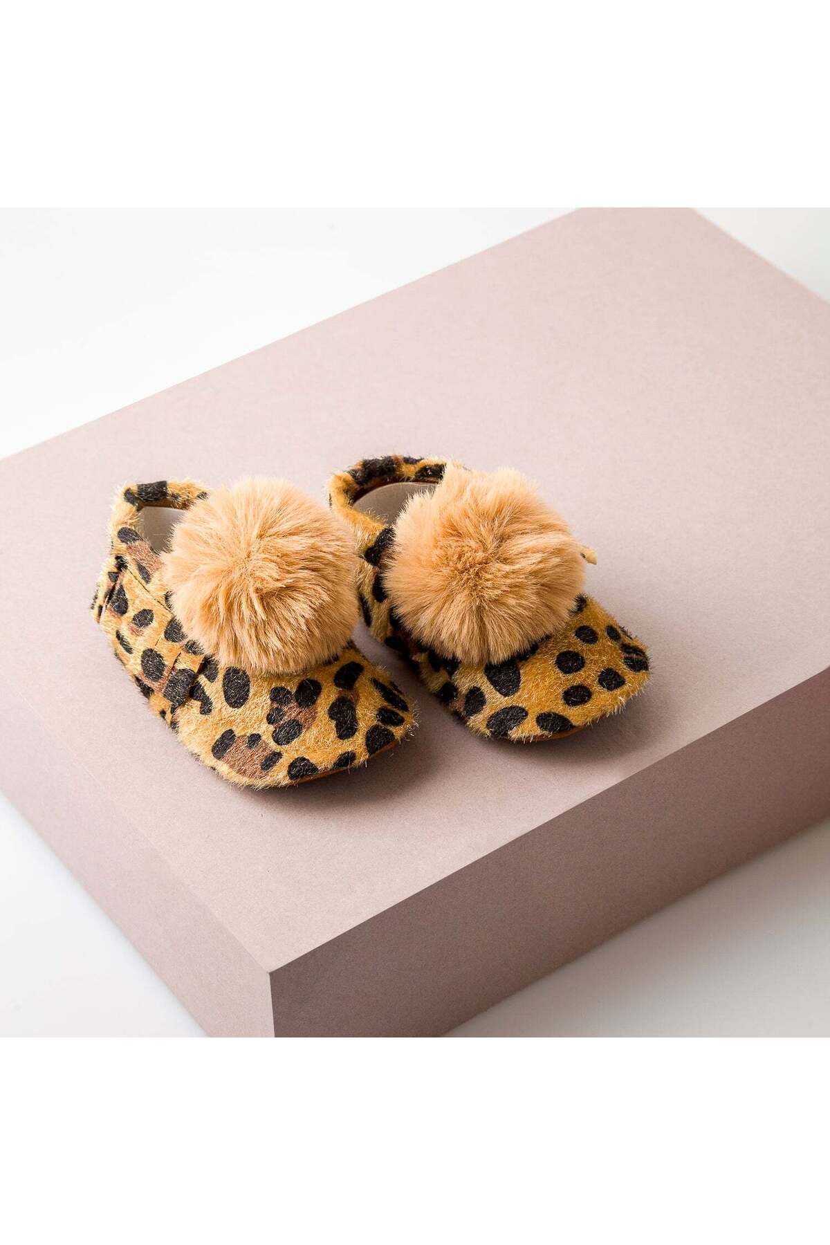 Minimely Kız Bebek Leopar Desen Makosen (0-18 Ay)