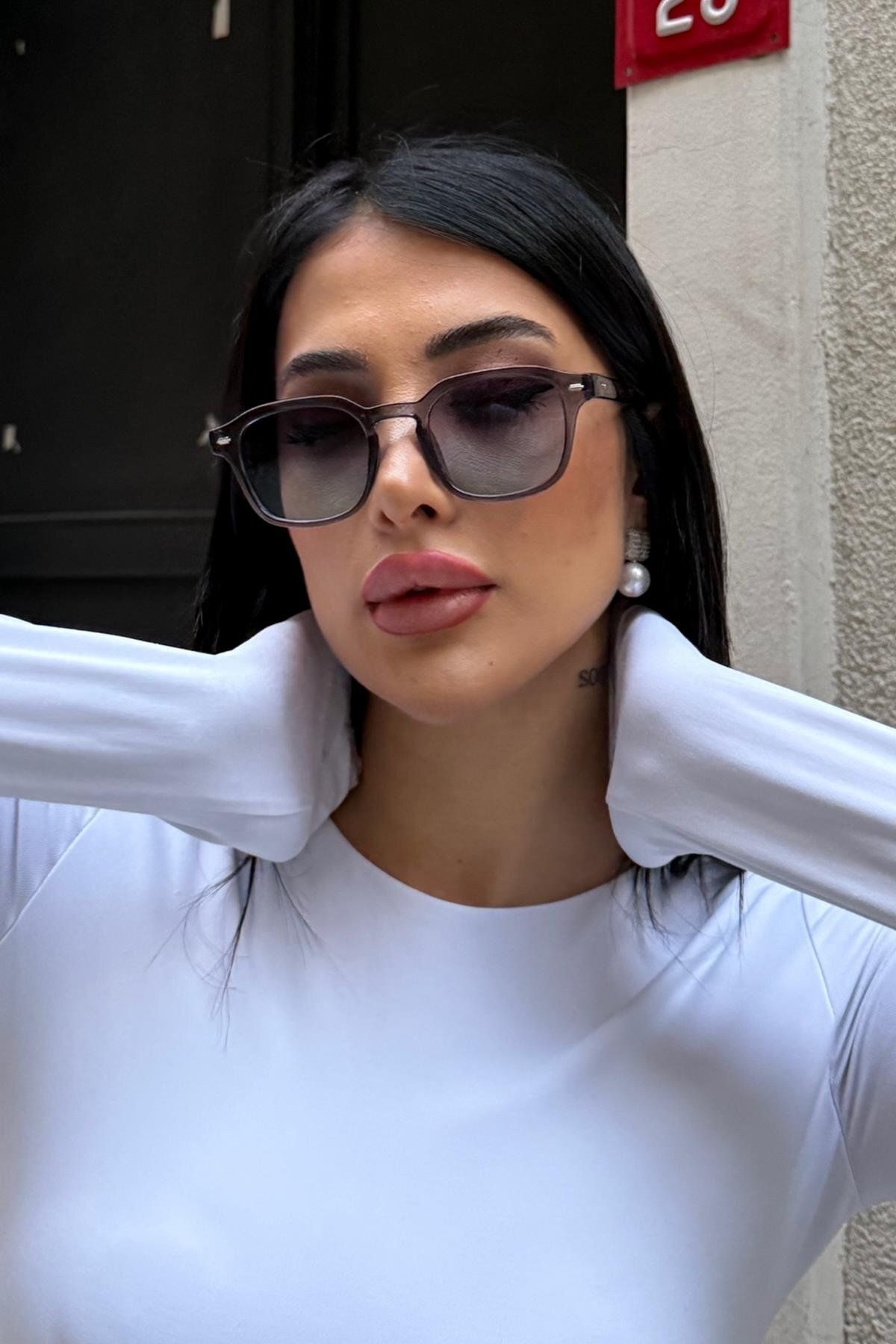 FALAN EYEWEAR Nina Kadın Güneş Gözlüğü Gri