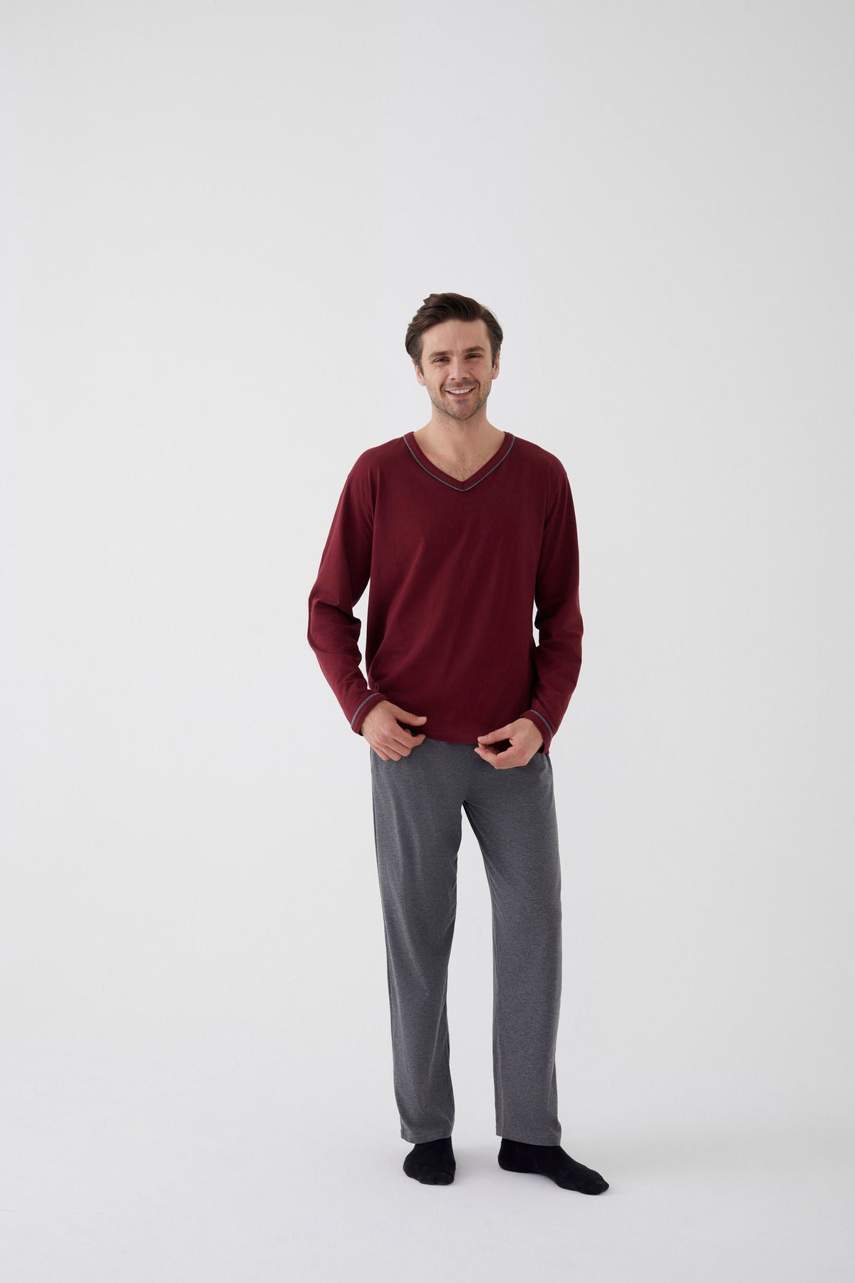 koza iç giyim-Men's Cotton Long Sleeve Pajama Set with Intermediate Ribs and Pocket Detail 1