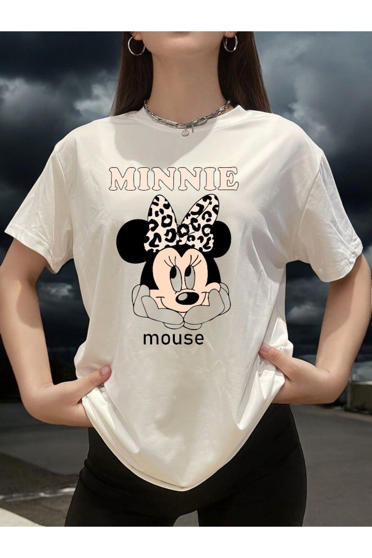 BLACKUMAY Minnıe Mouse Beyaz Bisiklet Yaka oversize T-shirt