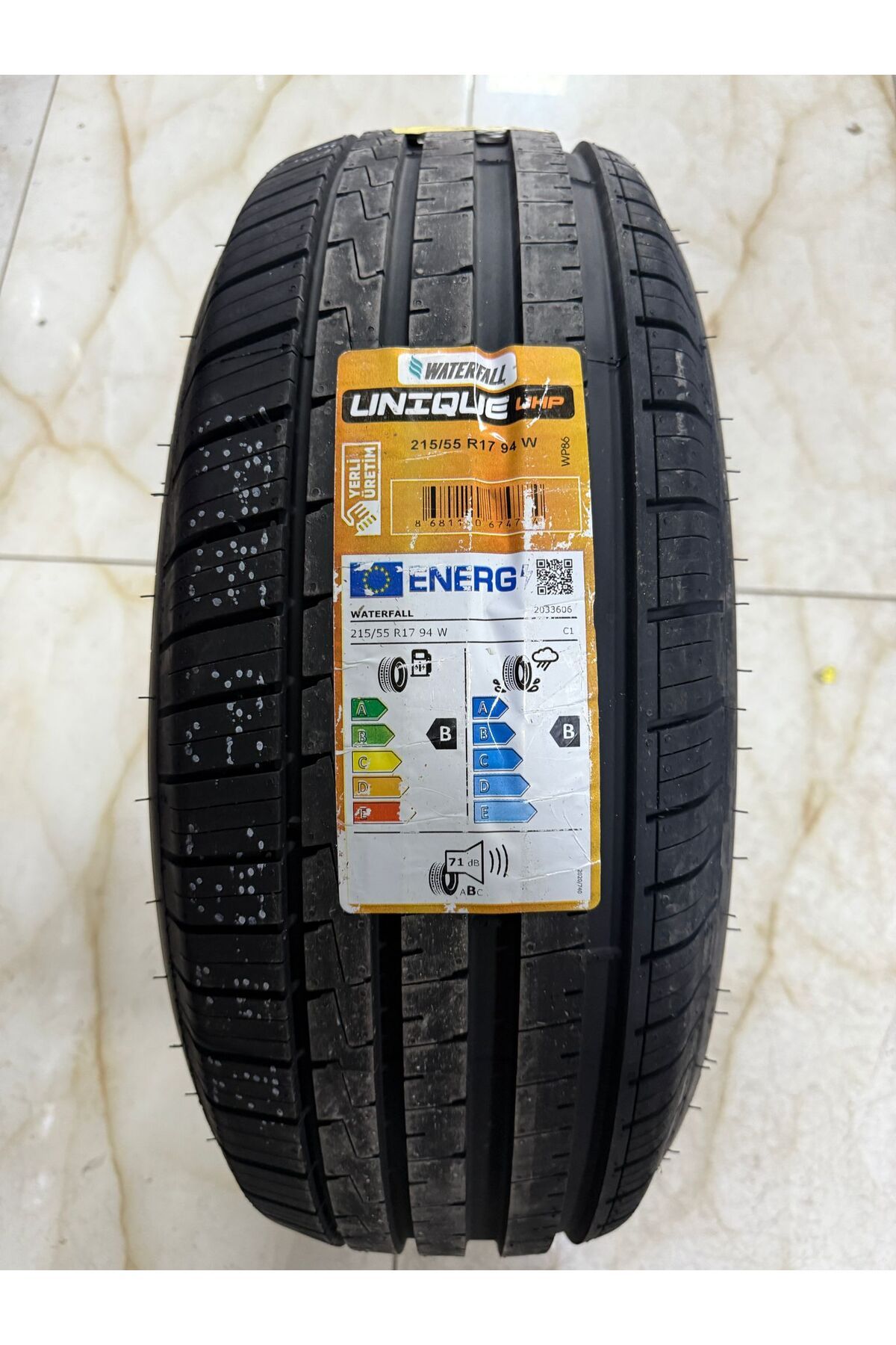 waterfall 215/55R17 98W UNİQUE WATERFALL 2025 TARİHLİ YAZ LASTİĞİ