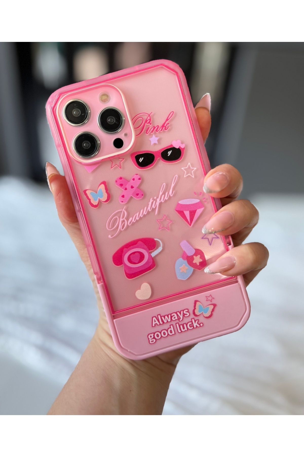 MirazTasarim IPHONE 15 PRO PEMBE RENK STAND OLABİLEN KOKO DESENLİ KILIF