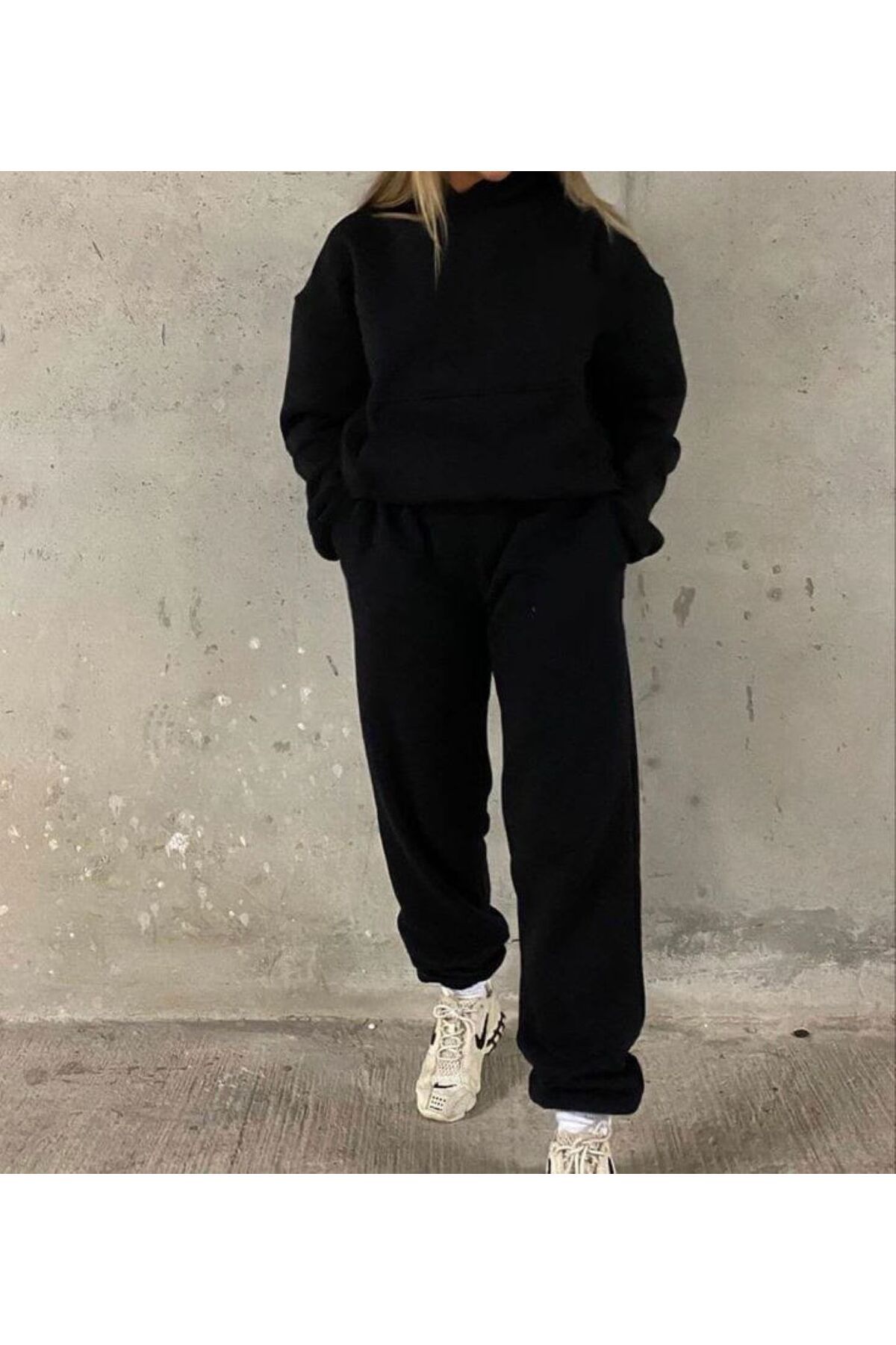 FUNSTYLE Siyah Oversize Lastik Paça Kadın Büyük Beden Eşofman Altı