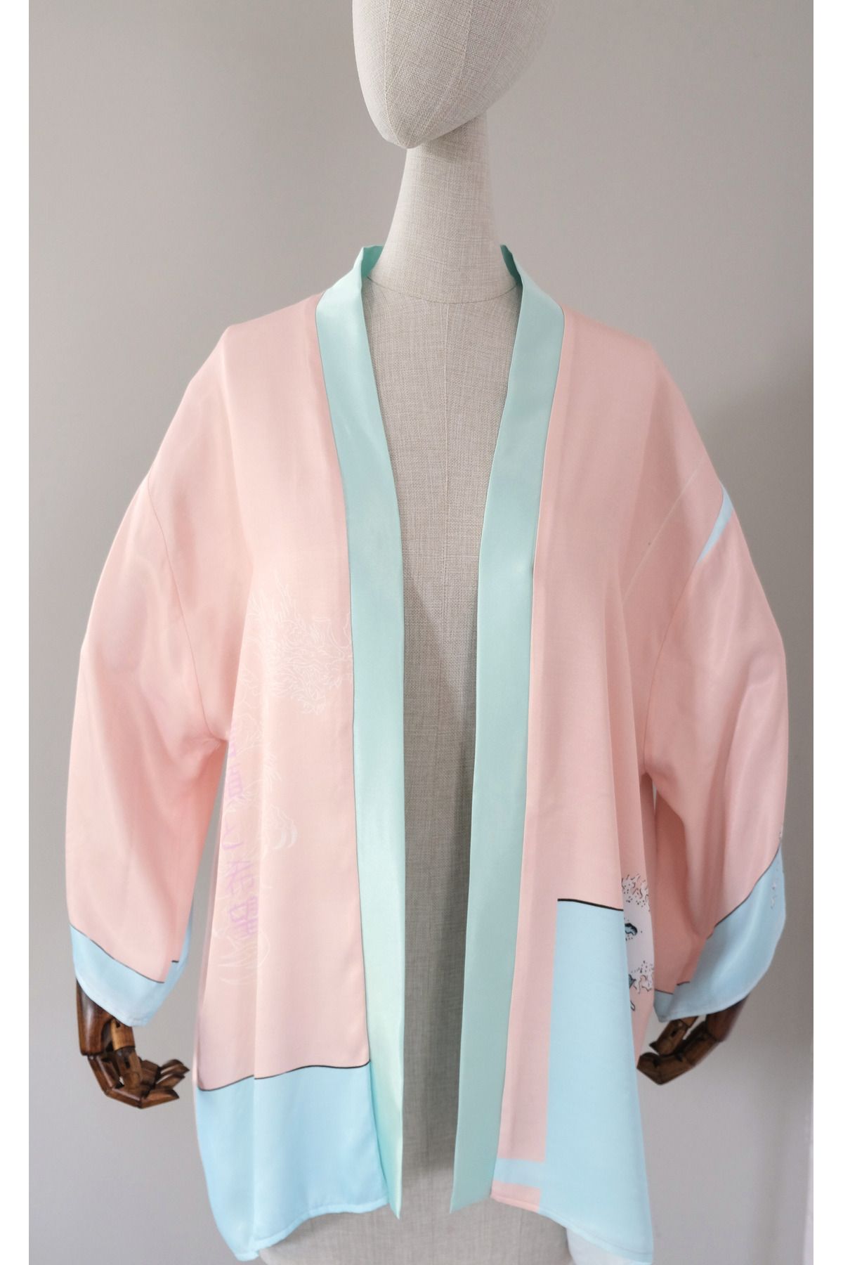 Atelier Nui-Pink Dragon Kimono / Powder Pink Dragon Kimono / m 2