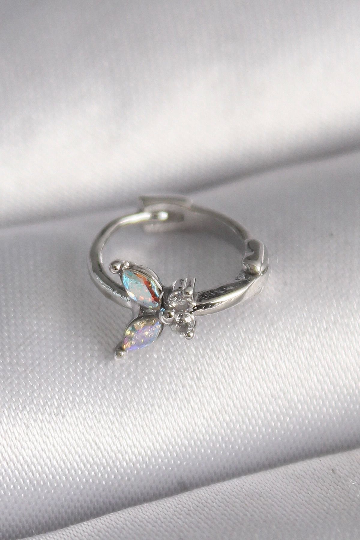 Ekince 316L Çelik Gümüş Renk Zirkon Taşlı Kelebek Model Tragus Piercing