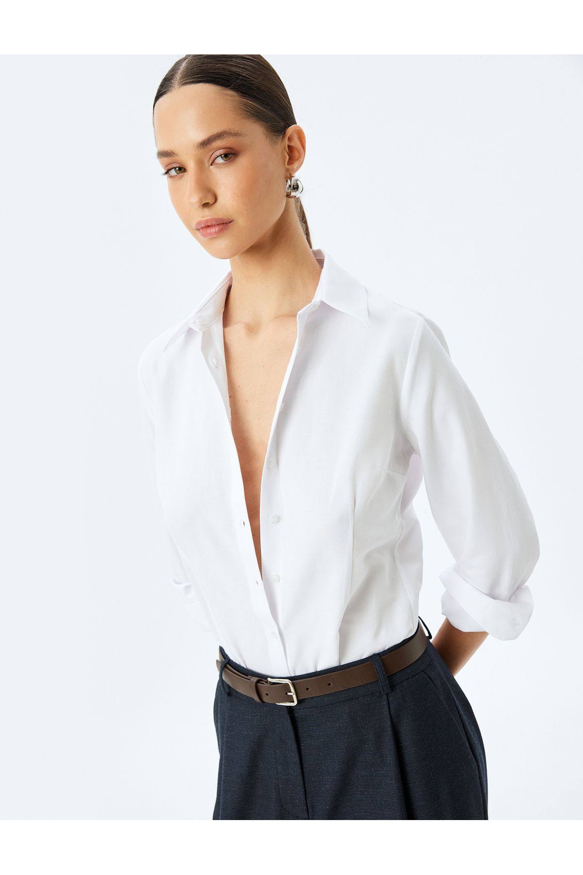 Koton Yeni Sezon Regular Fit Uzun Kollu Klasik Yaka Poplin Gömlek