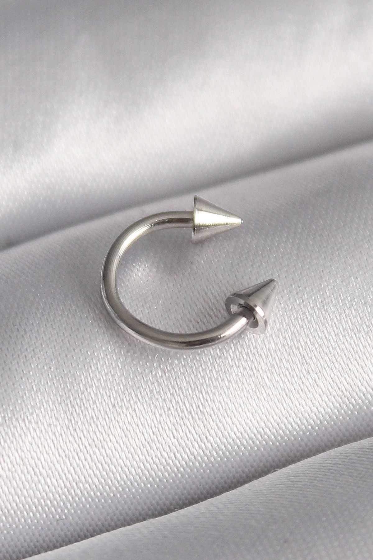 Ekince 316L Çelik Gümüş Renk Halka Çivi Model Kadın Piercing