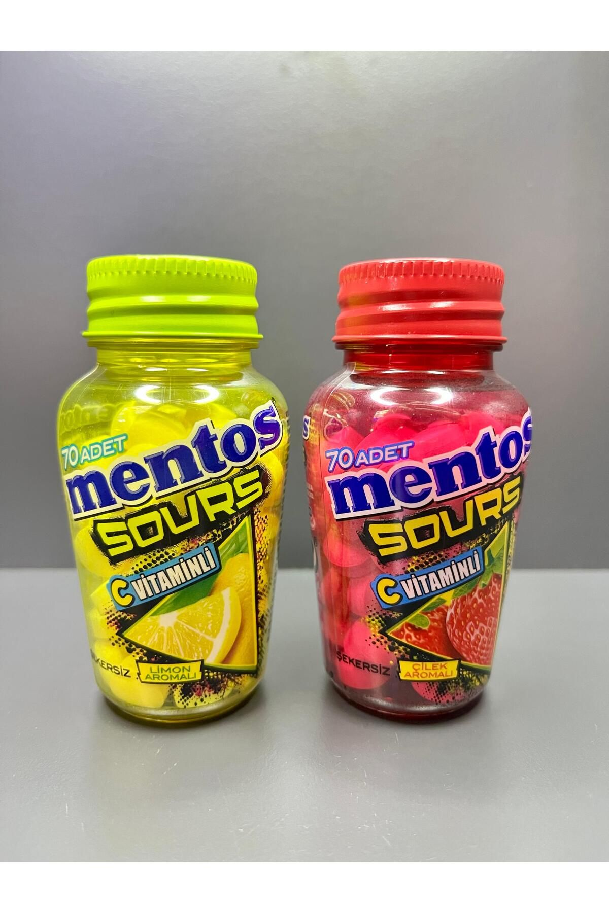 Mentos Sours Şekersiz C Vitaminli Çilek ve Limon Aromalı Tablet Şekerleme