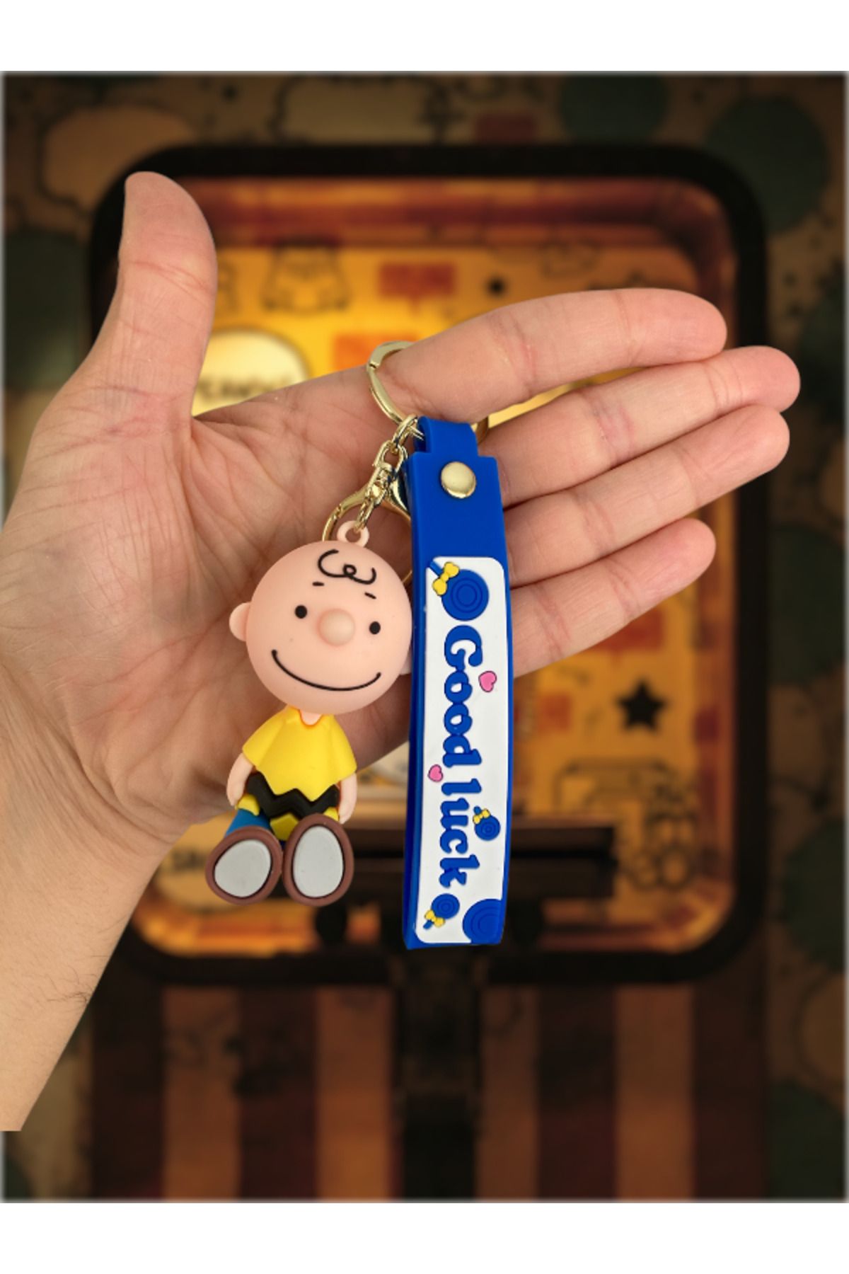 Sarhans Store (Videolu Ürün)Charlie Brown Lüks Büyük Boy Anahtarlık ve Çanta Aksesuarı