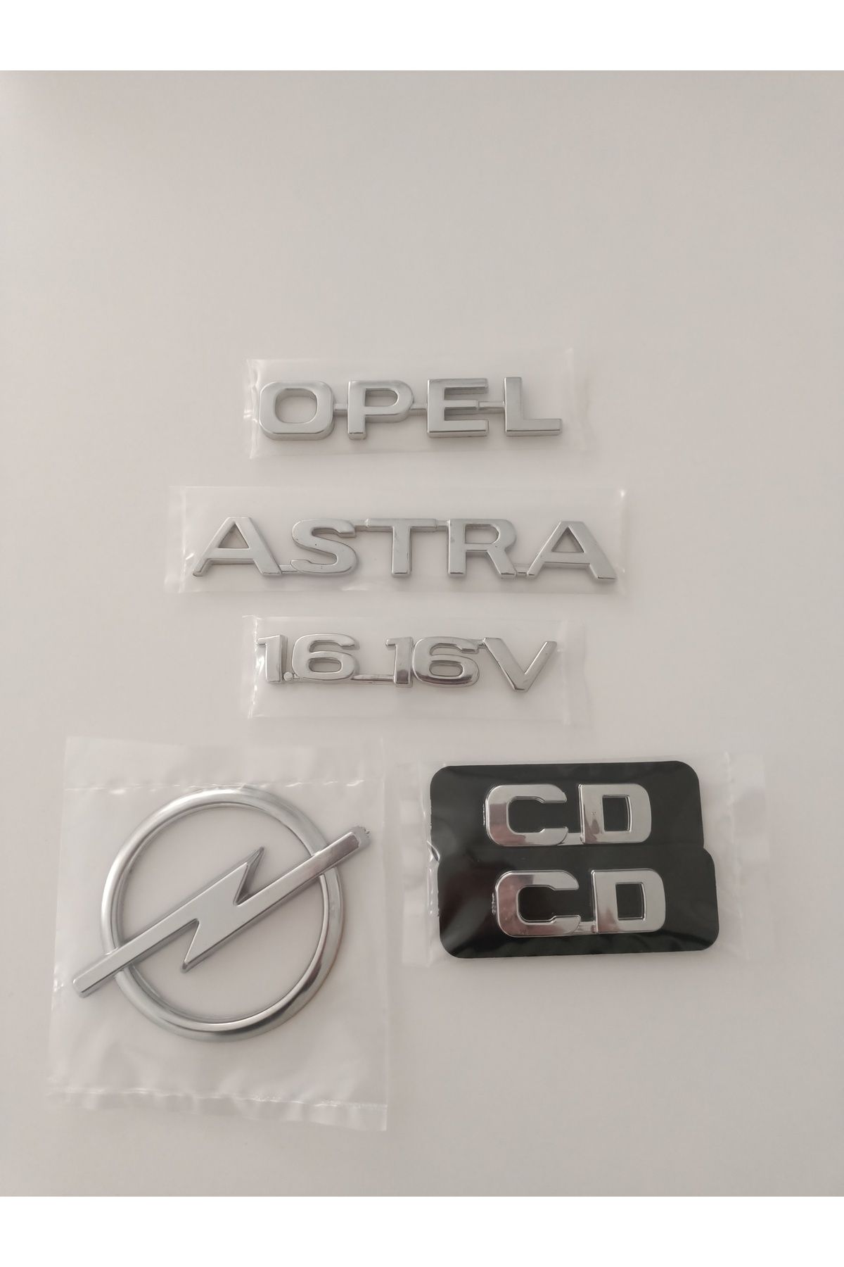 Passenger Car Oto Yedek Parça OPEL ASTRA 1.616V BAGAJ YAZISI CD KAPI YAZISI ASTRA G BAGAJ ARMASI 5Lİ SET OPEL ASTRA 1.6 16V YAZI