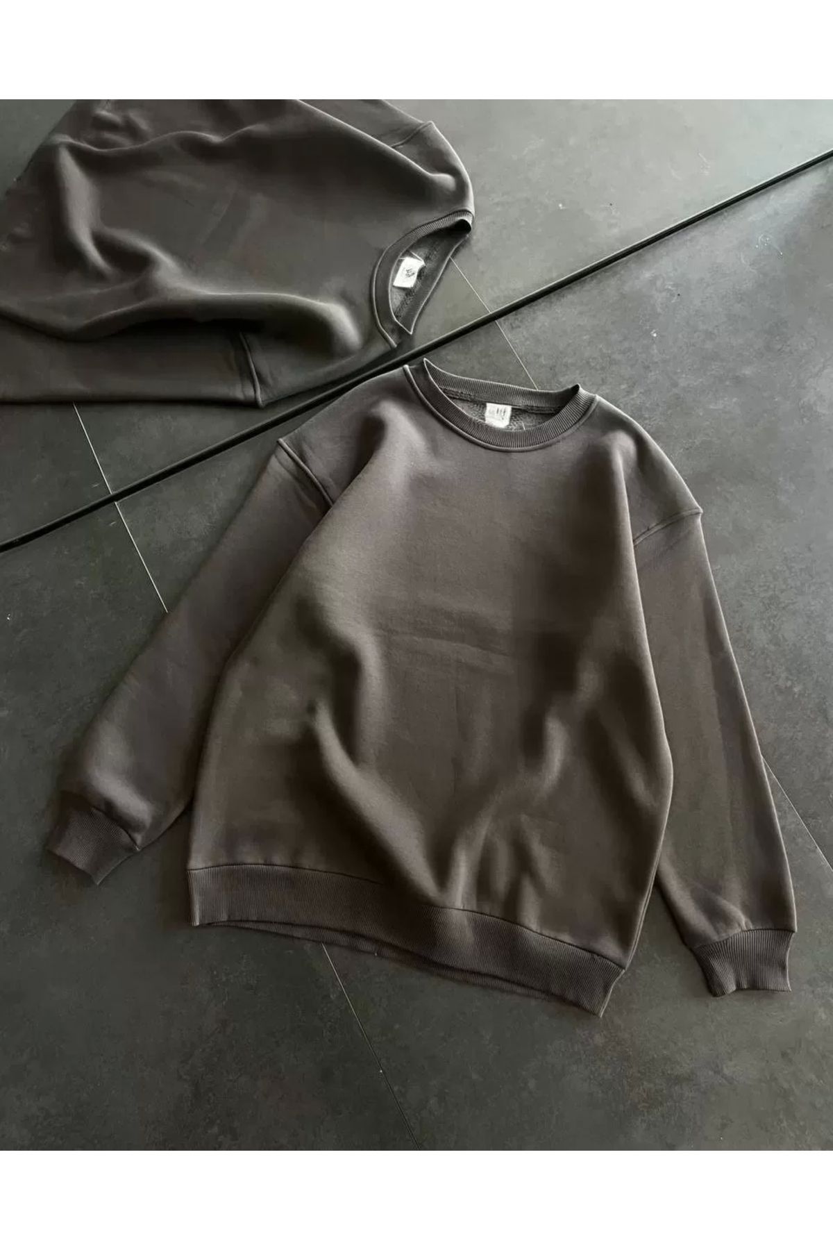 AE Stil Kışlık Bisiklet Yaka Üç İplik Basic SweatShirt - Füme