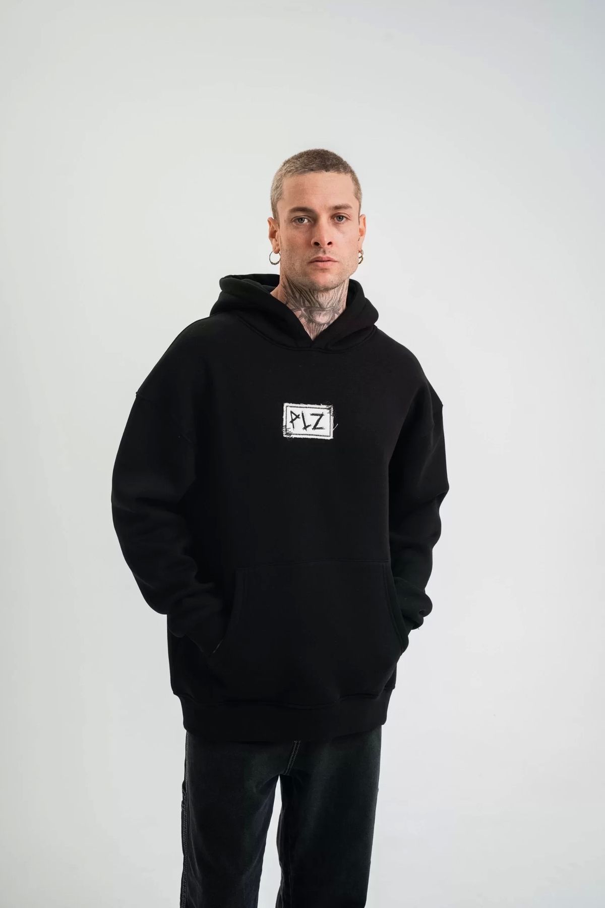 AE Stil Unisex Kapşonlu Uzun Kol Patchli Nakışlı SweatShirt - Siyah