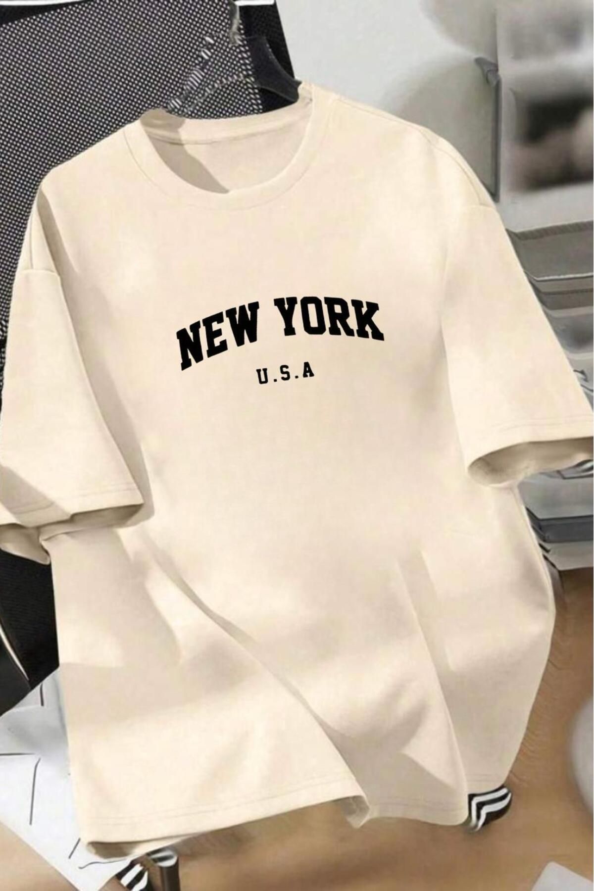 stg spor toptan giyim Kadın Bej Oversize New York Baskılı Bol Kalıp T-shirt