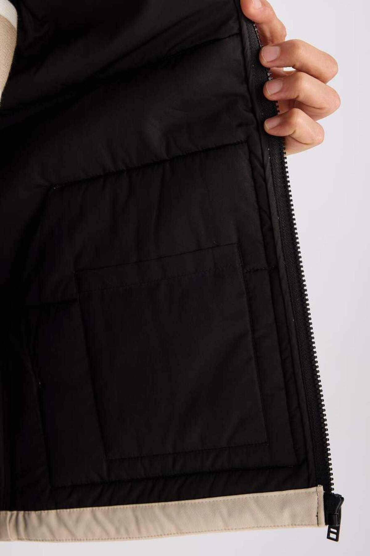 DeFacto-College Collar Zip-Up Light Thin Bomber Vest - Double Pockets, Seasonal D6287Ax25Sp 6