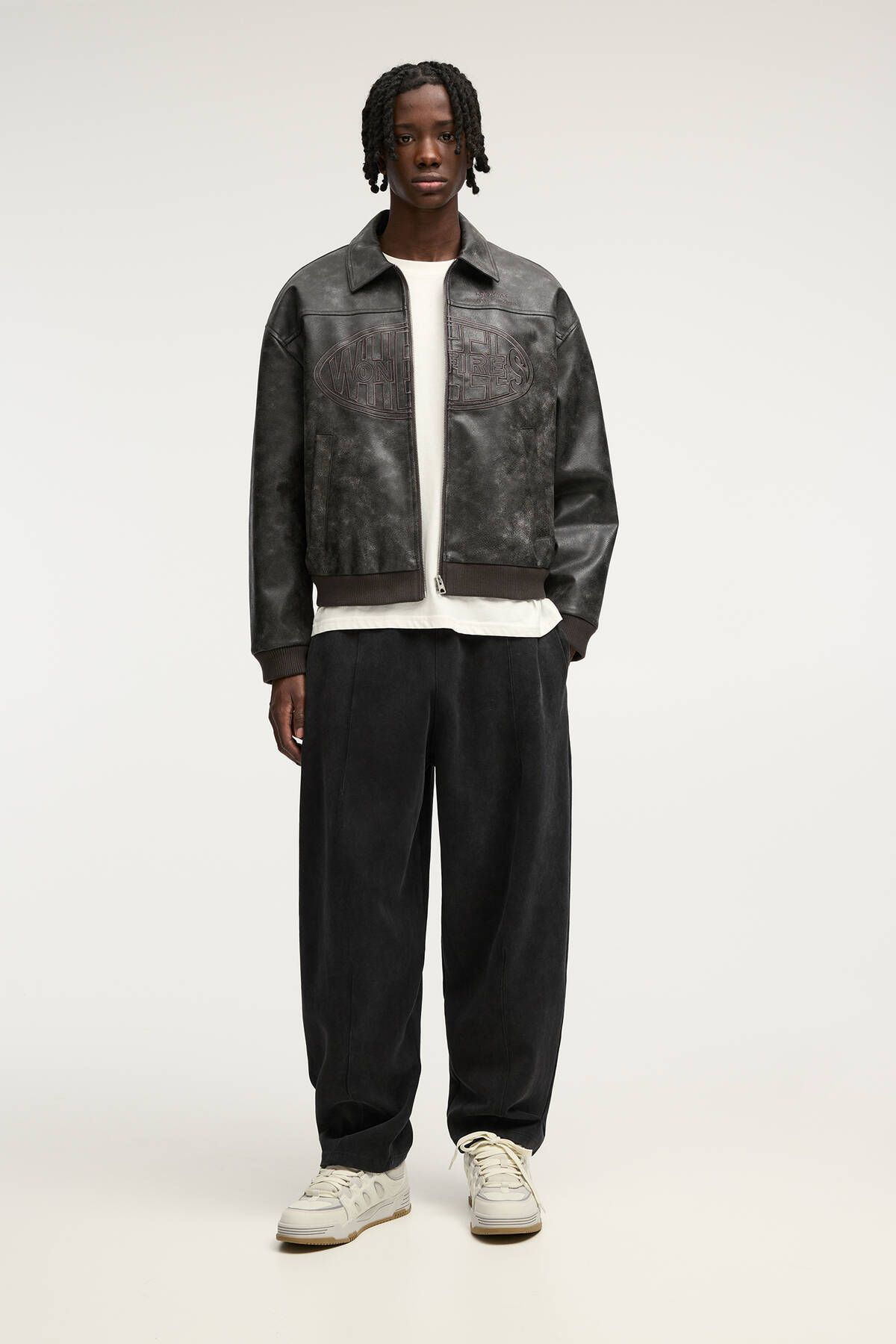 کت مشکی مردانه ژاکت چرمی مصنوعی گلدوزی شده Pull Bear Pull & Bear