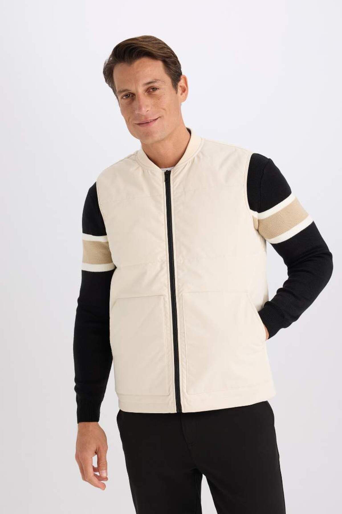 DeFacto-College Collar Zip-Up Light Thin Bomber Vest - Double Pockets, Seasonal D6287Ax25Sp 3