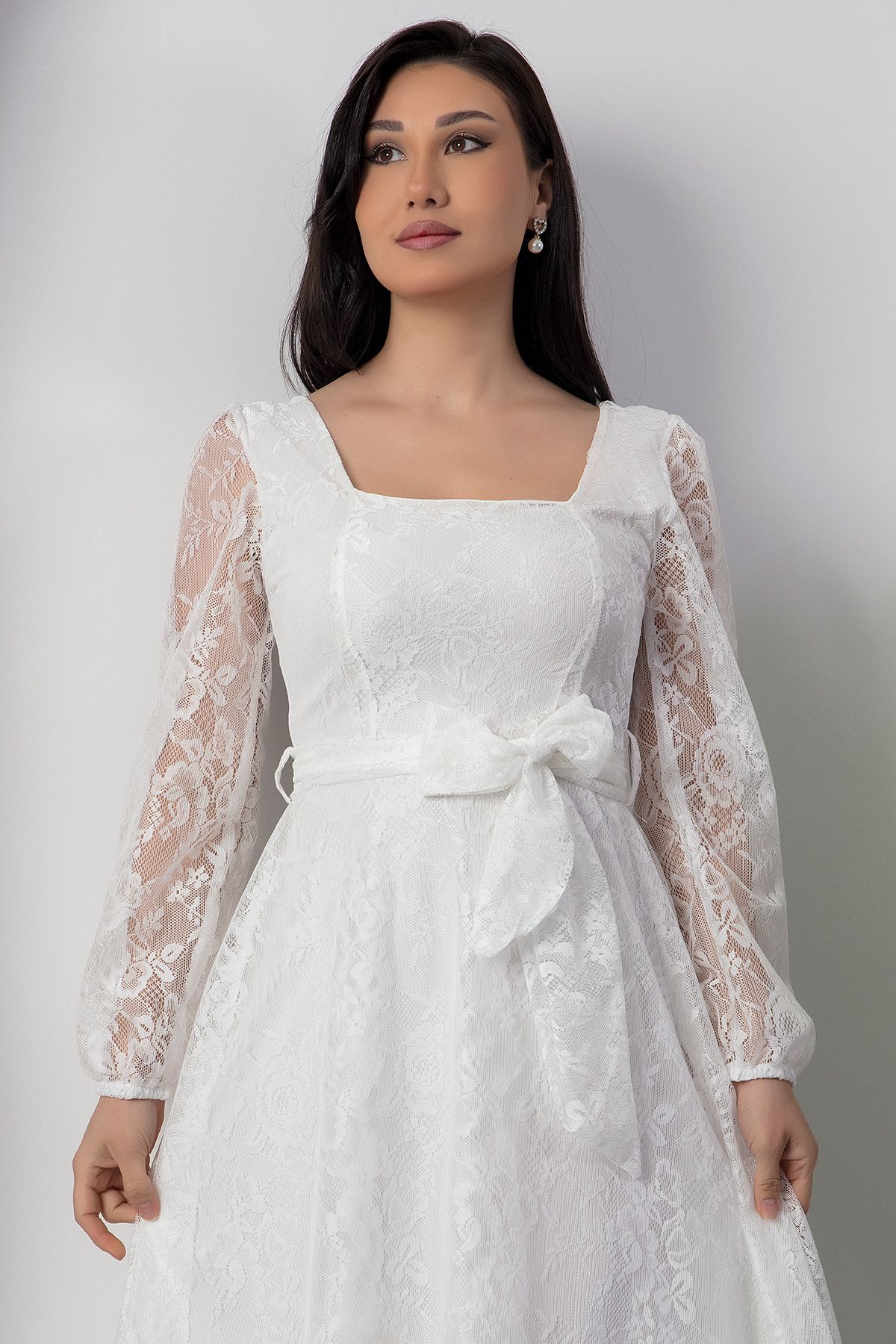 PULLIMM-Square Neck Lace Dress with Belt Ap-0222 2