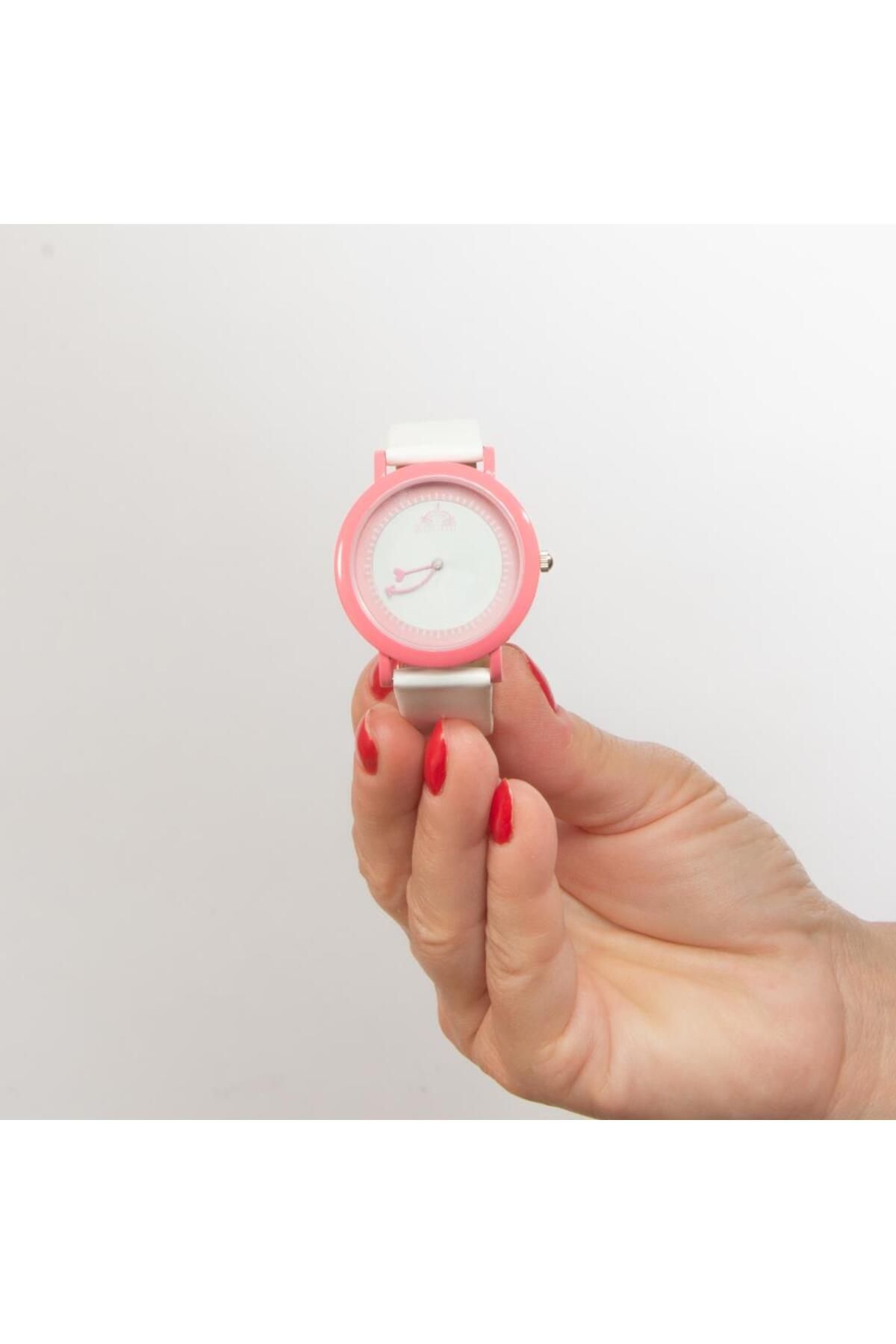 XOOM-Unisex Wristwatch Design 5