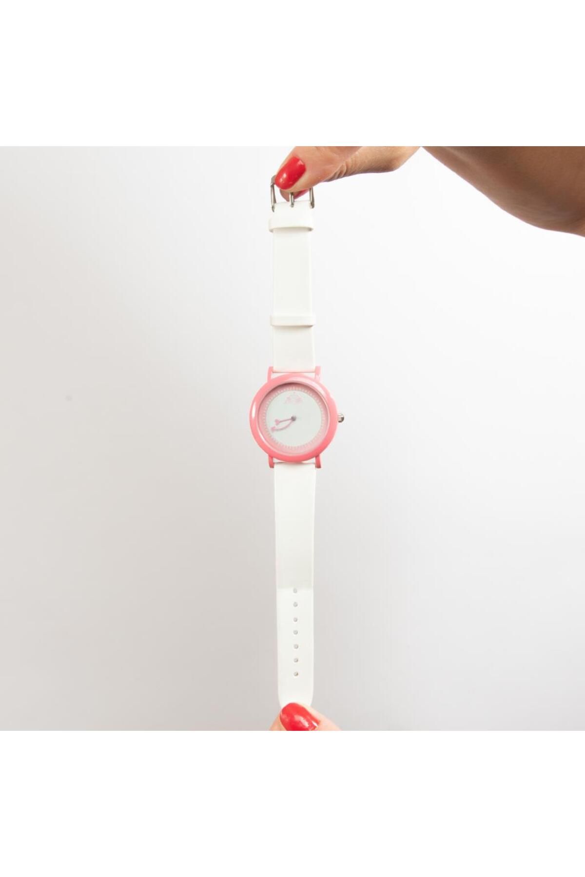 XOOM-Unisex Wristwatch Design 8