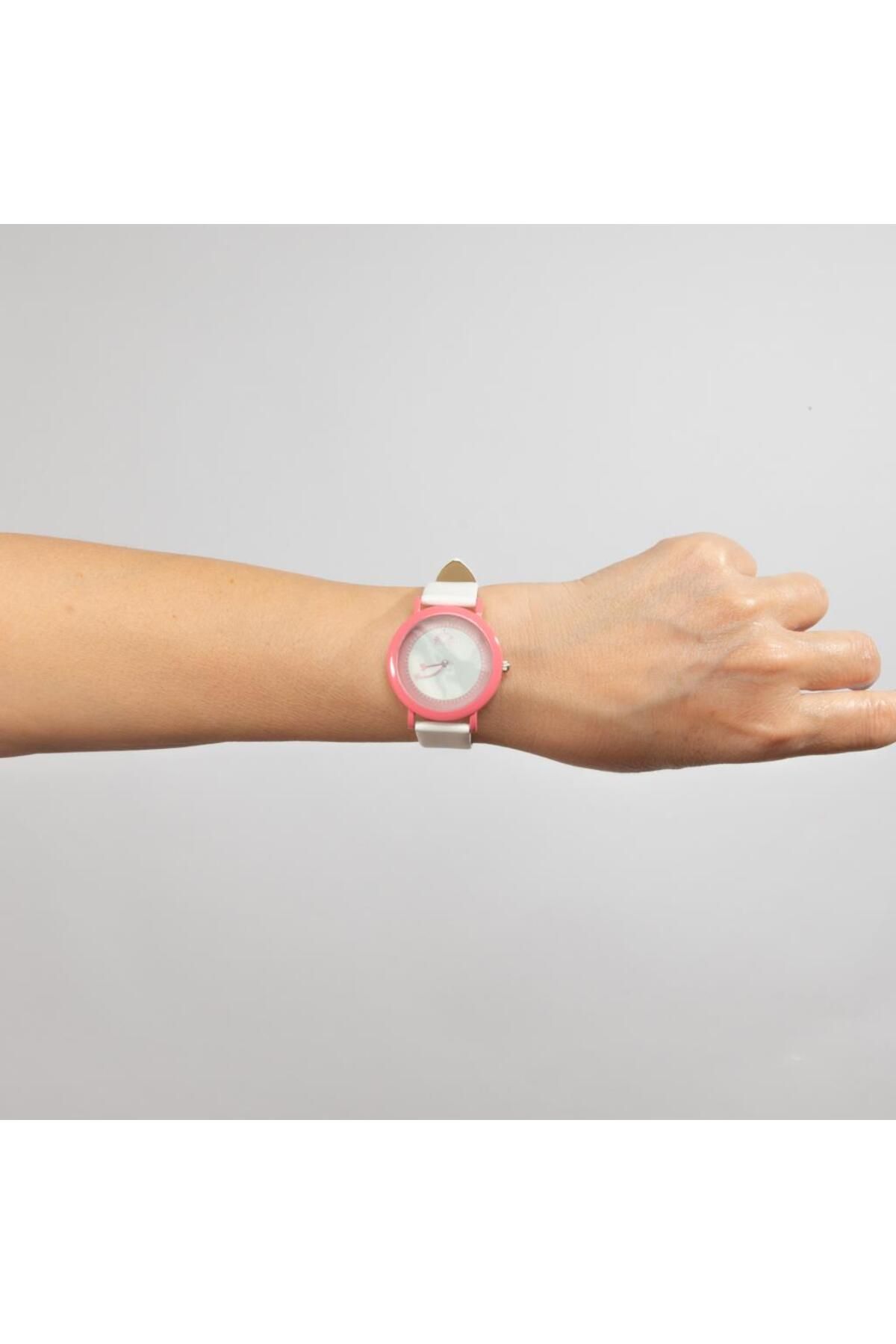 XOOM-Unisex Wristwatch Design 6