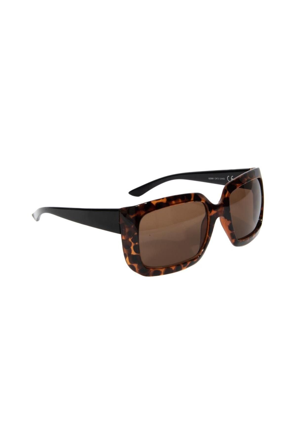 XOOM-Vision 023061   Model Women's Sunglasses 6