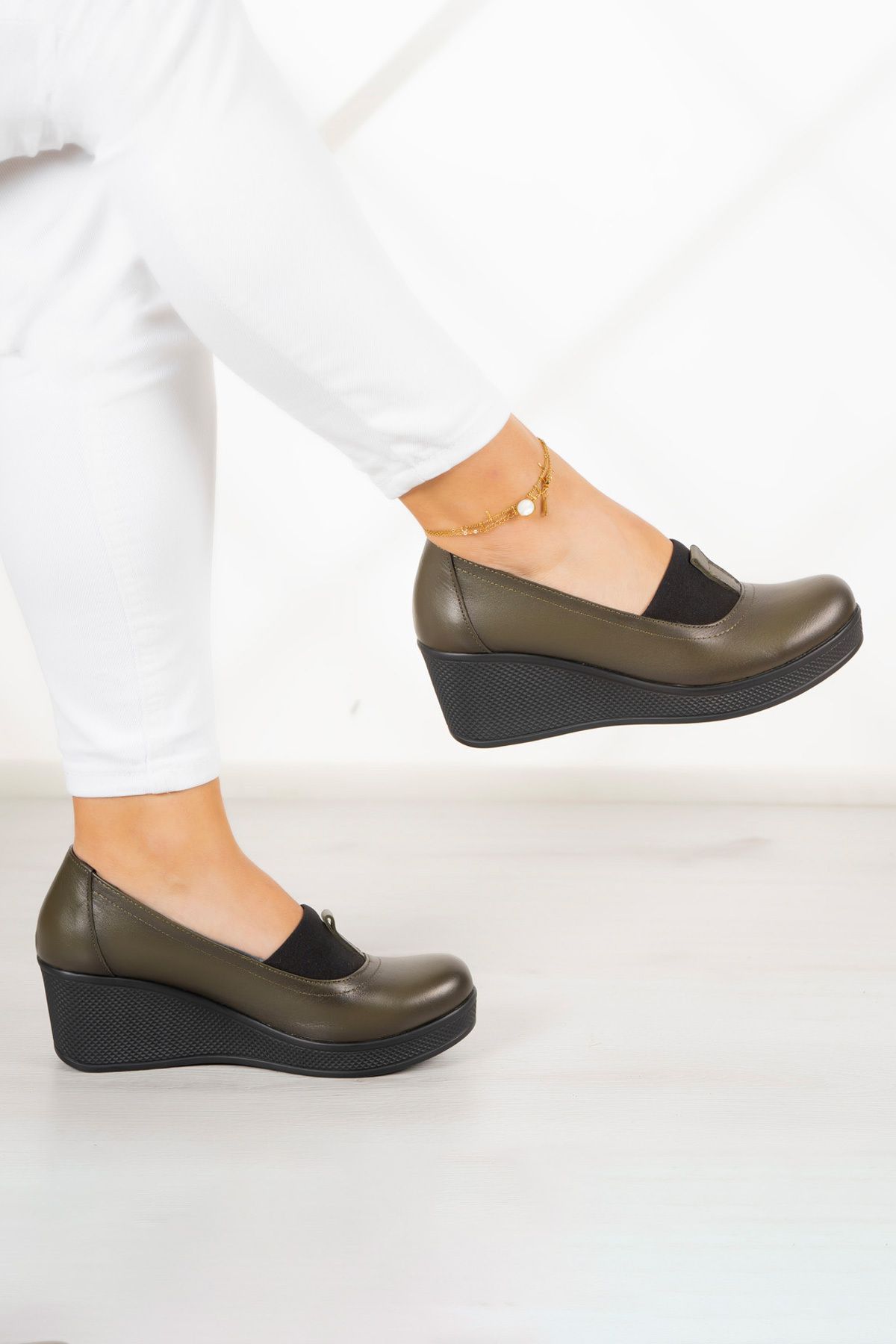 Erkan Saçmacı Pantofi Casual Cu Toc Cu Pană Din Piele Naturală Daisy Khaki Femeie - 37