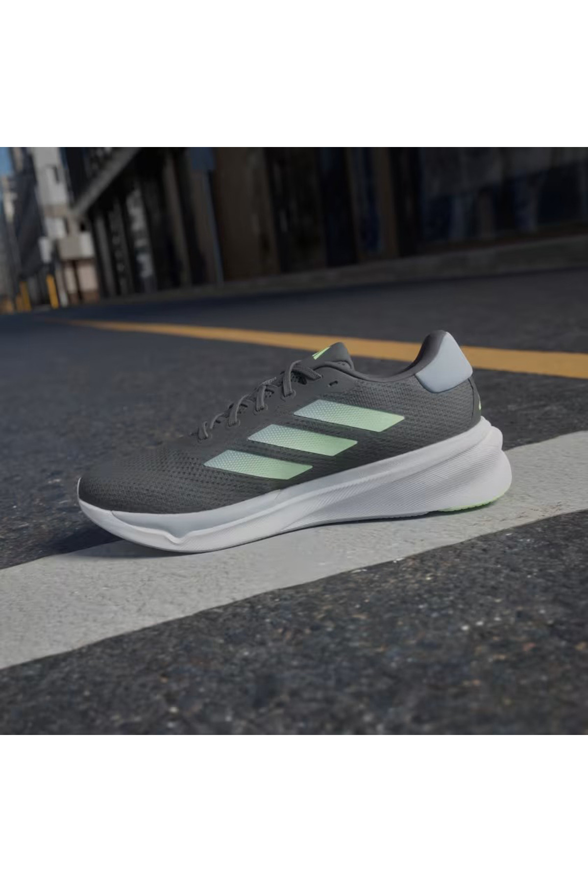 adidas Supernova Stride M Erkek Gri Koşu Ayakkabısı IG8315 görsel 6