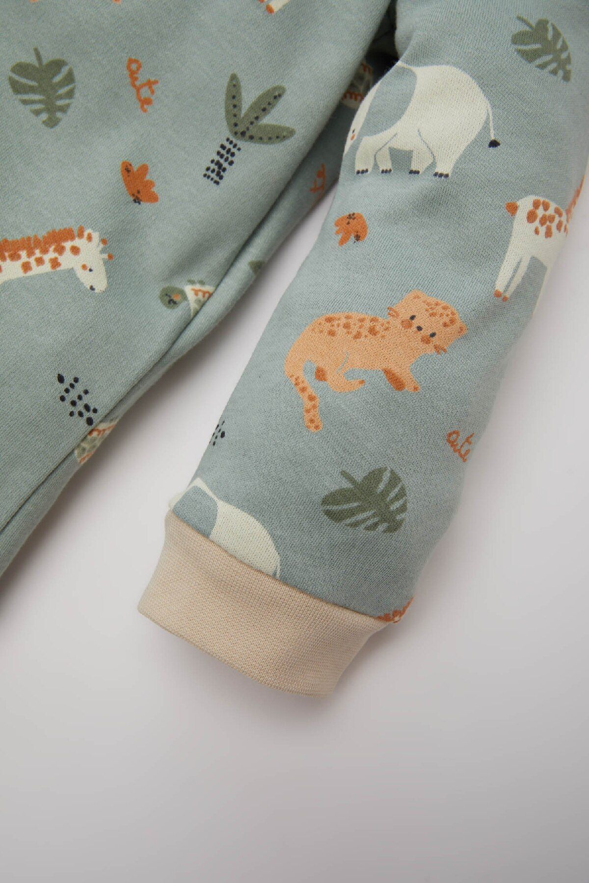 DeFacto-Safari Print Baby Boy Pajamas Set - Long Sleeve, Top Elastic Waist, Long Bottom E0760A525Sp 4