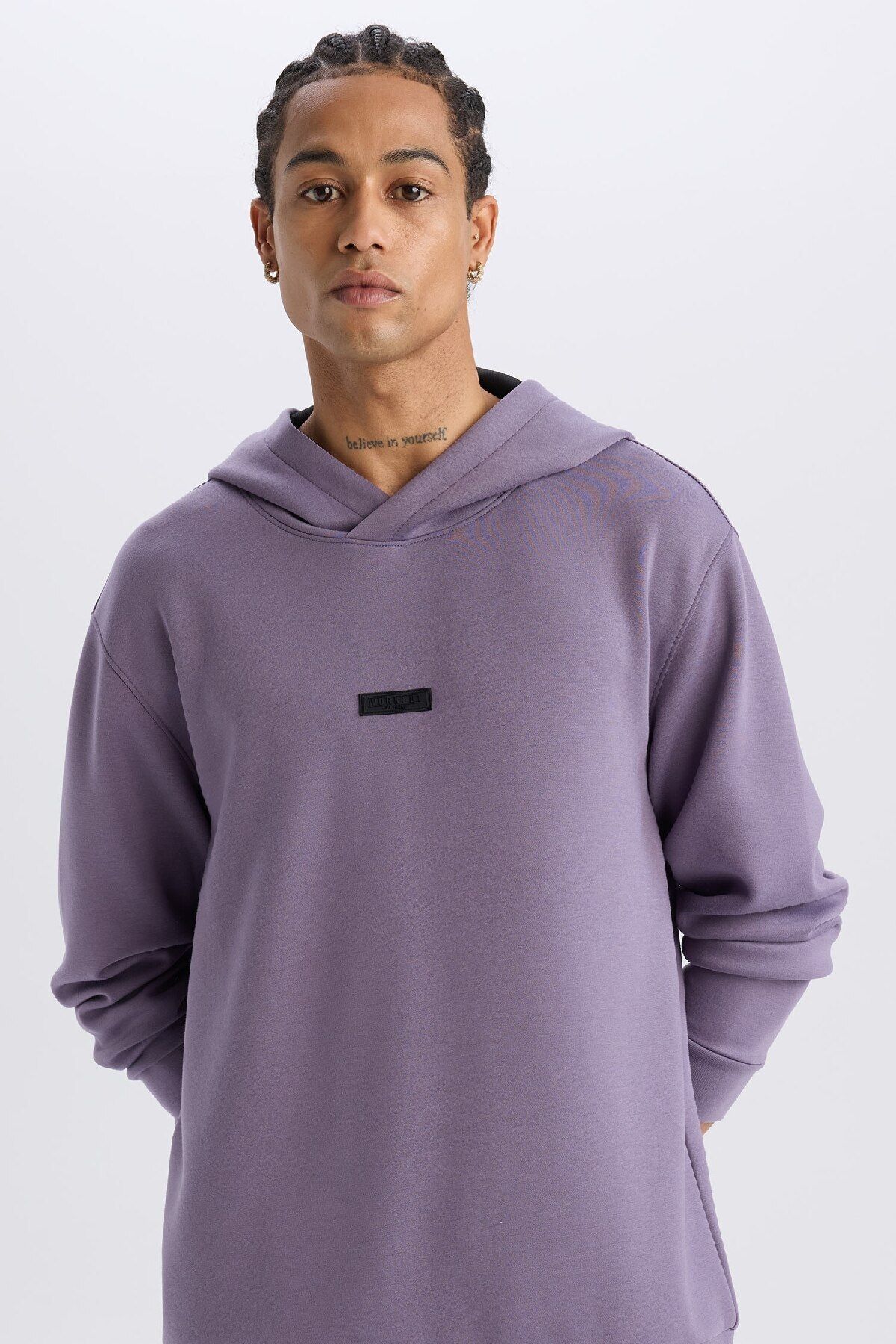 DeFacto DeFactoFit Standart Fit Kapüşonlu Skuba Dalgıç Kumaş Sporcu Sweatshirt D7364AX25SP