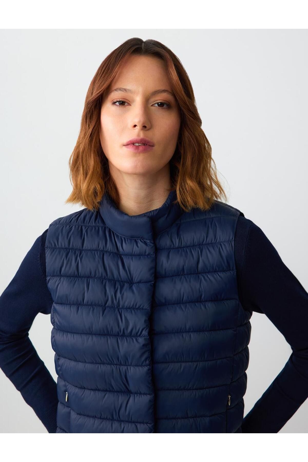 Jimmy Key-Navy Blue Zippered Sleeveless Puffer Vest with Snap Detail 5