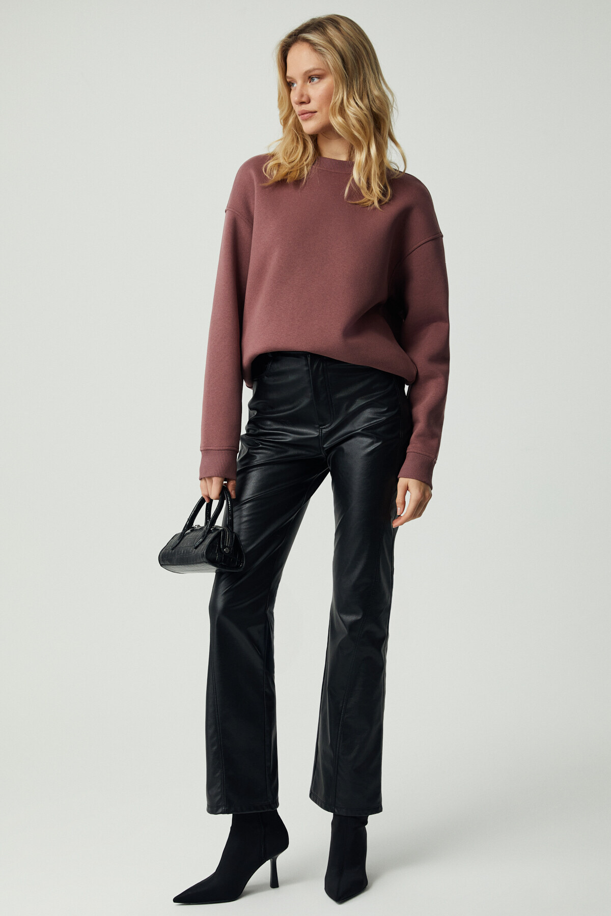 GRIMELANGE  VANELTINA Kadın Organik Pamuklu Yumuşacık İçi Polarlı Yuvarlak yakalı Mürdüm Sweatshirt - Görsel 2