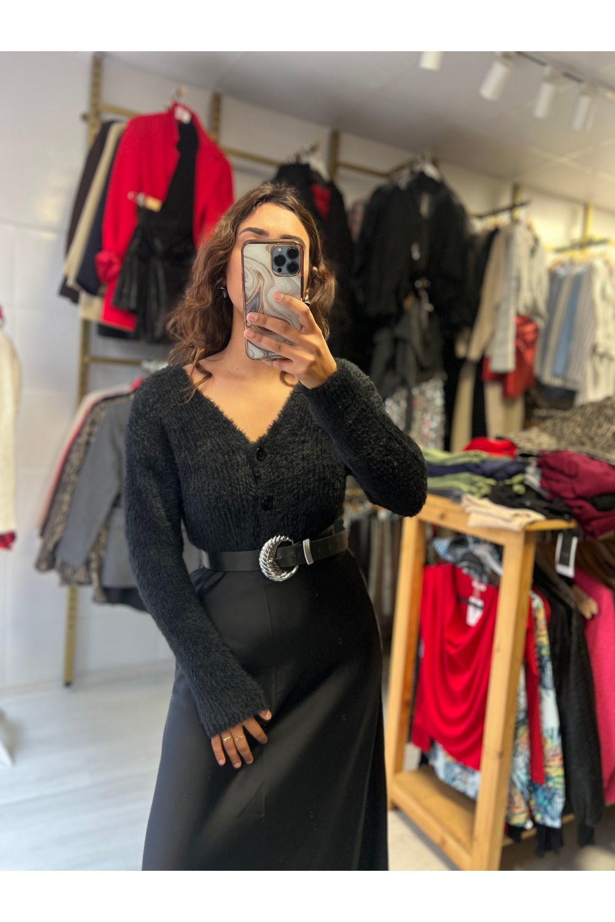 Butik Crop örme hırka