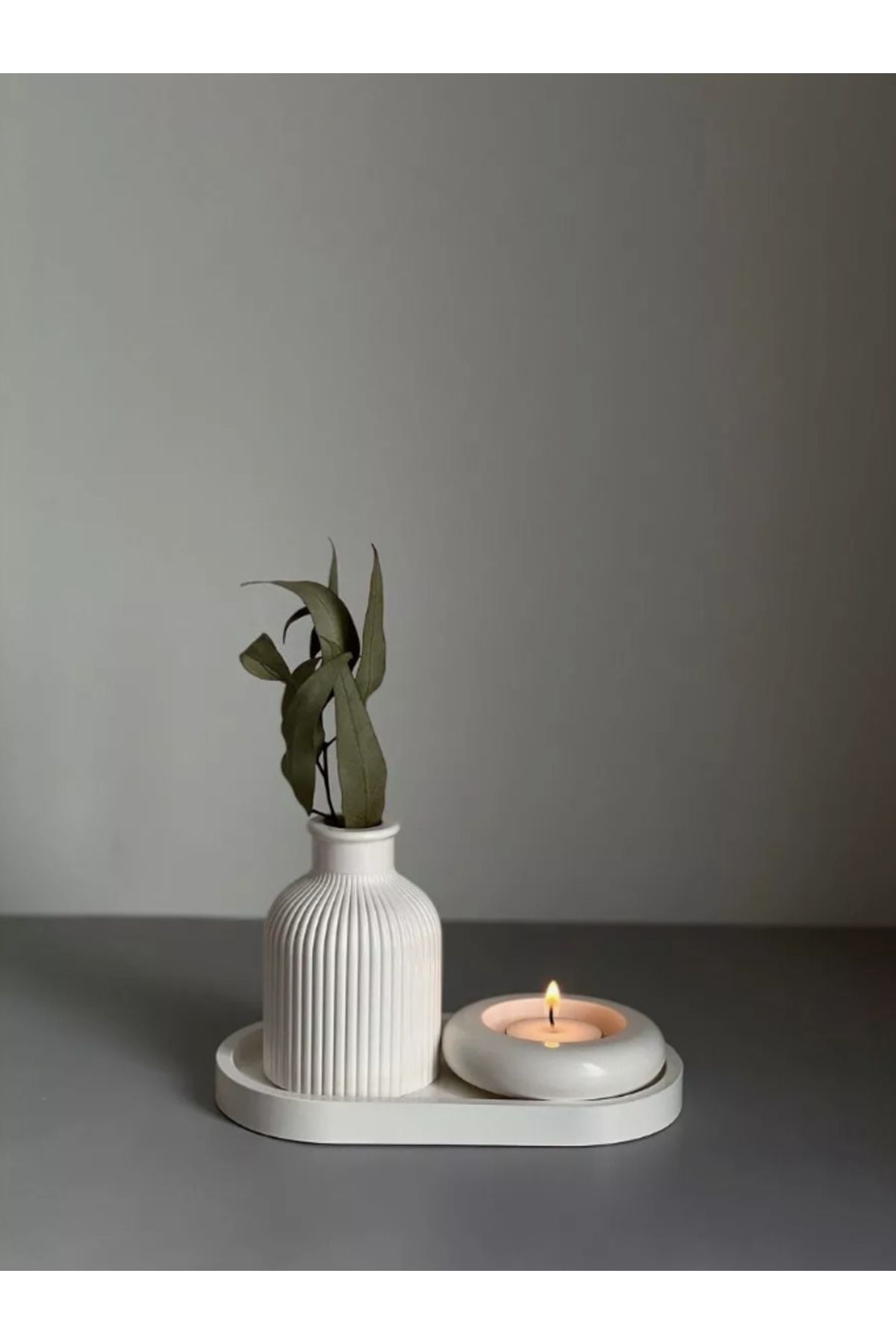 Nevhan Sanat Seramik Vazo, Tealight Mumluk ve Dekoratif Tepsi Seti - Beyaz Minimal Tasarım