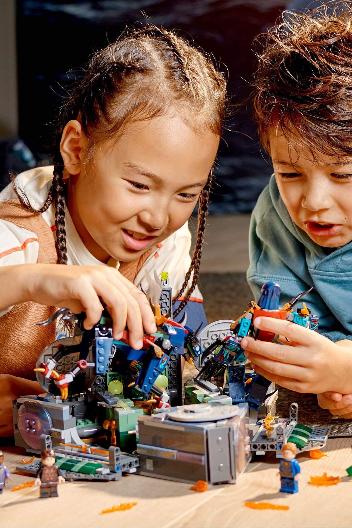 مجموعه ساختنی مارول: ظهور دومو ۷۶۱۵۶، ۱٬۰۴۰ قطعه