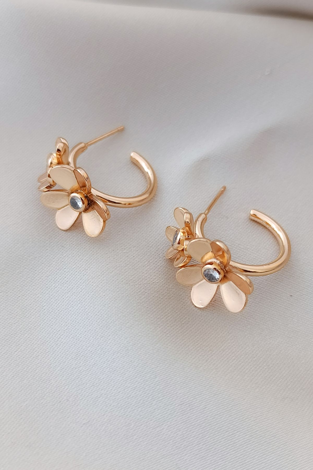 COSİTA-Rose Color Elegant Flower Earrings Night Daily Use Minimal Earrings 4