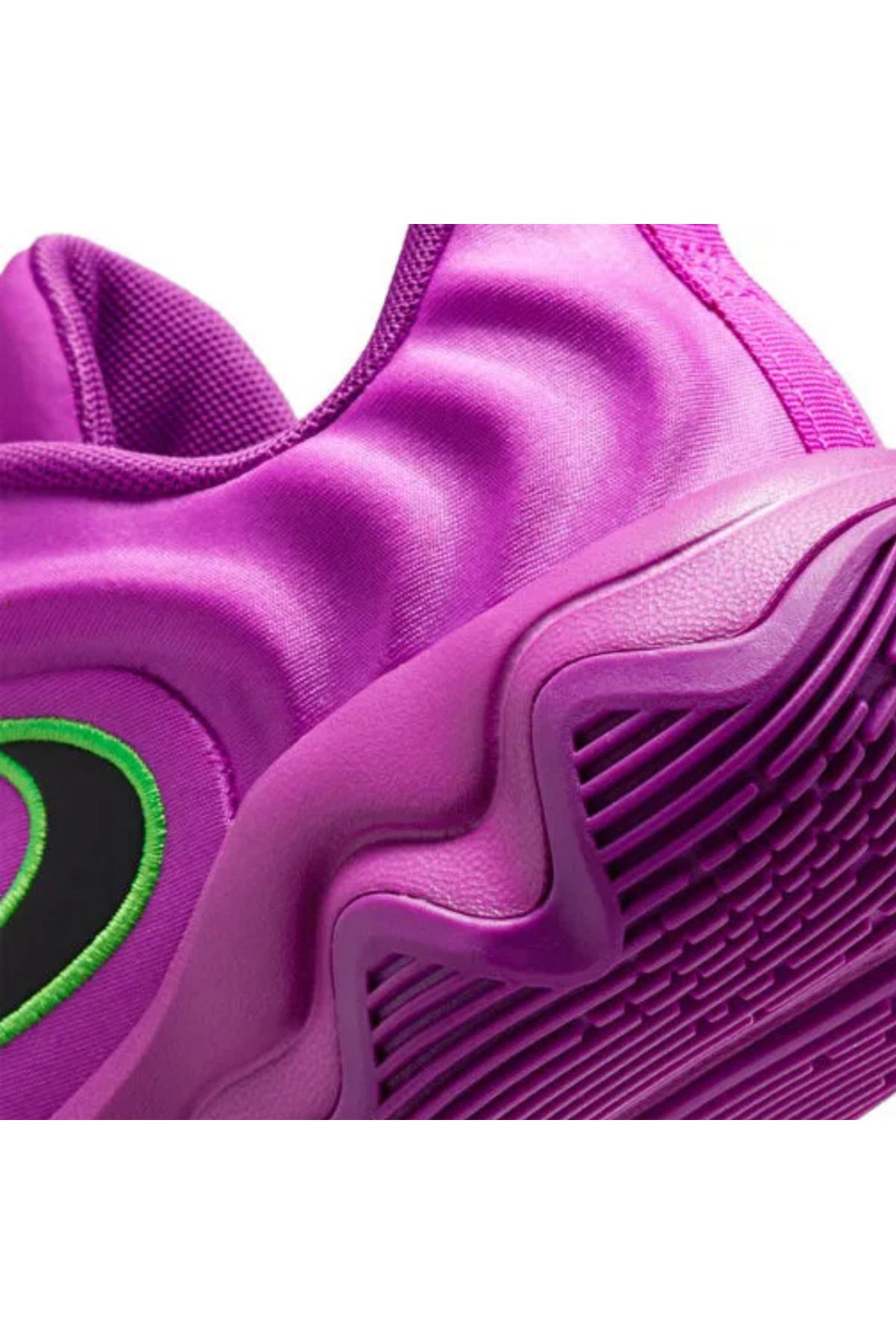 کفش بسکتبال جیانیس ایمورتالیته Nike