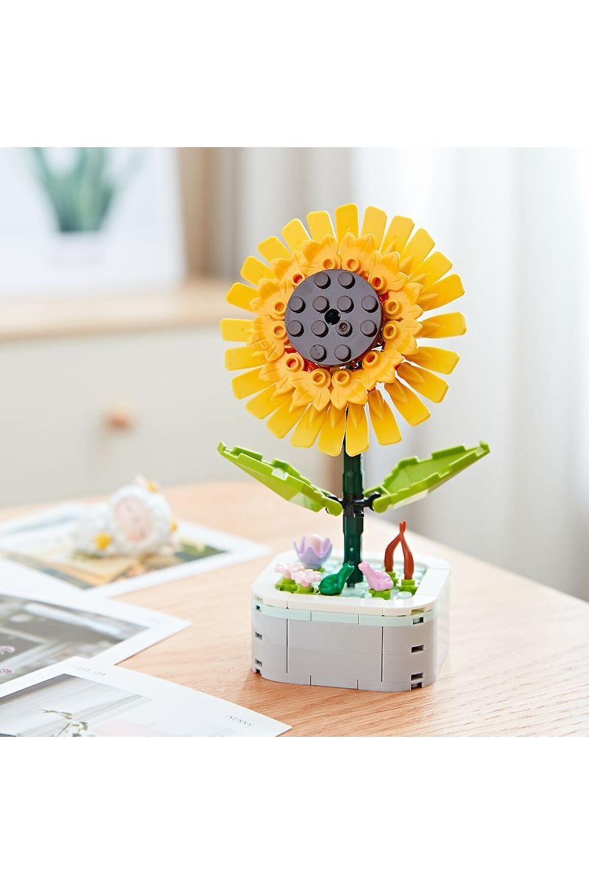 گل‌های بلوک ساختمانی، گیاهان گلدانی، آفتابگردان‌ها، لاله‌ها، تزئینات گل معطر، پازل